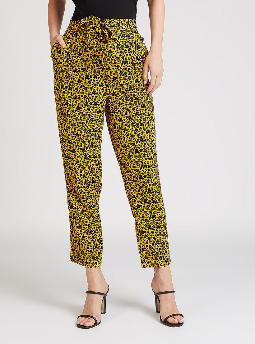 بنطلون بطول الكاحل بطبعات زهور مع رباط إغلاق-women-clothing-bottoms-trousers-image-1