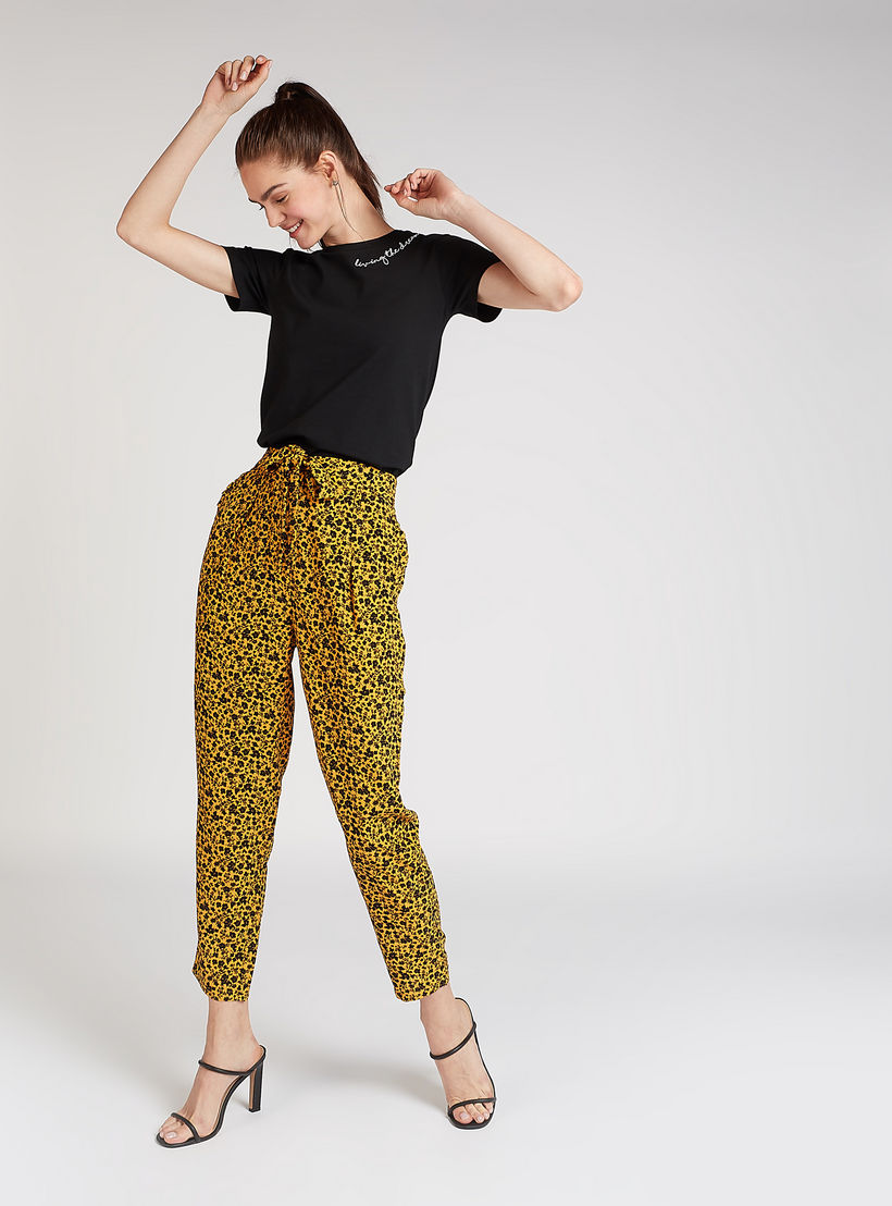 بنطلون بطول الكاحل بطبعات زهور مع رباط إغلاق-women-clothing-bottoms-trousers-image-2