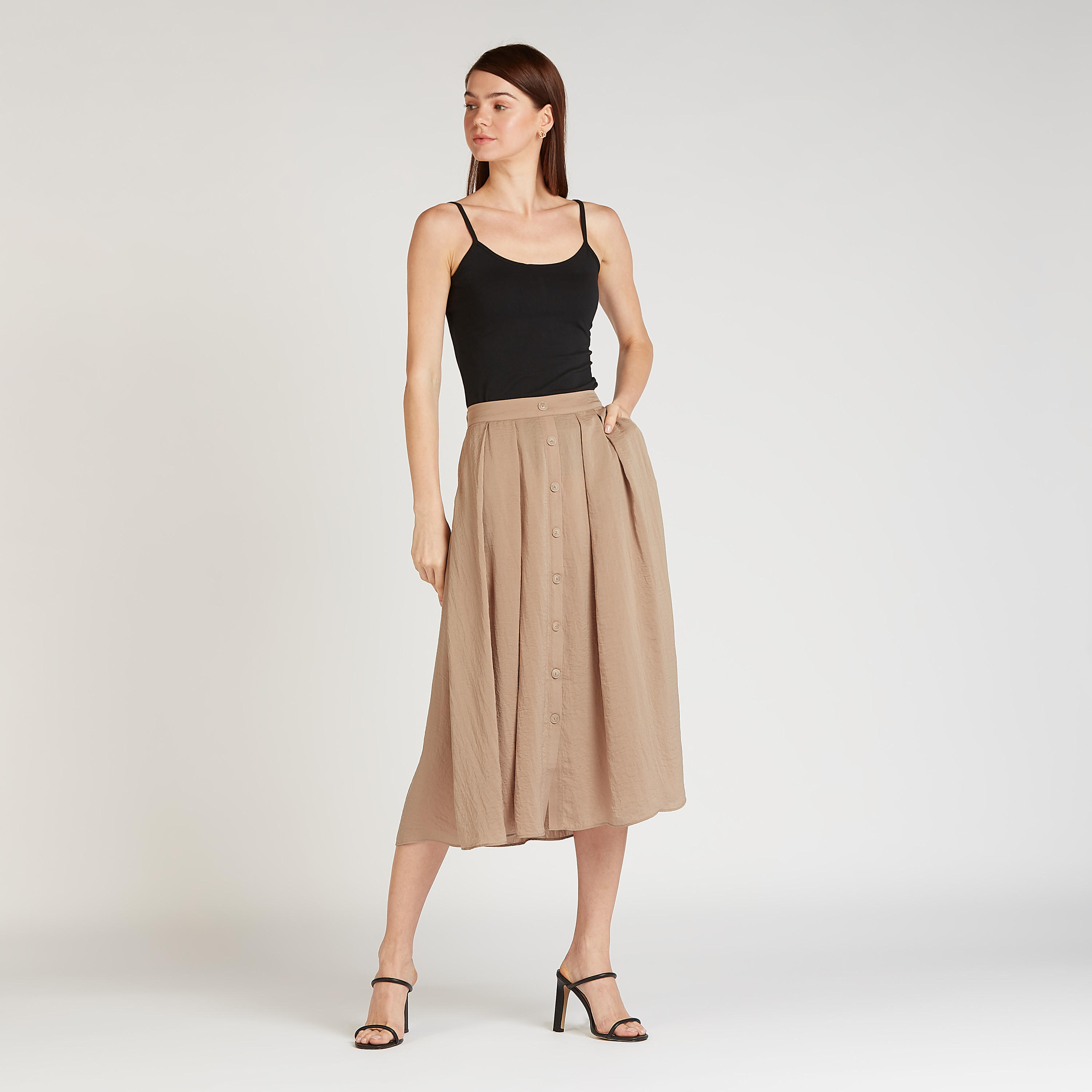 تنورة إيه لاين ميدي سادة بتفاصيل زر-women-clothing-bottoms-skirts-image-3