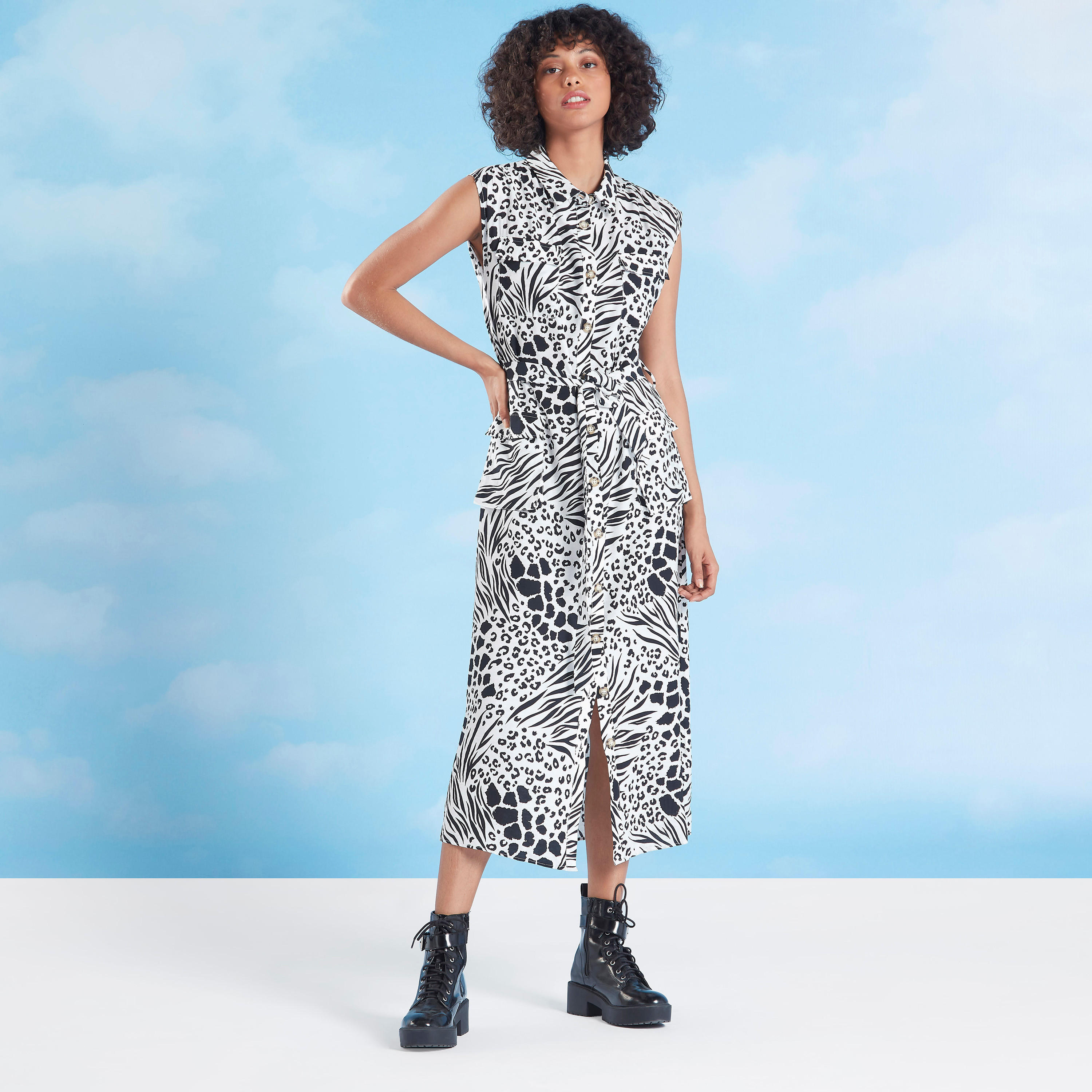 قميص فستان ميدي بياقة عادية وطبعات وأكمام كاب-women-clothing-dresses-image-1