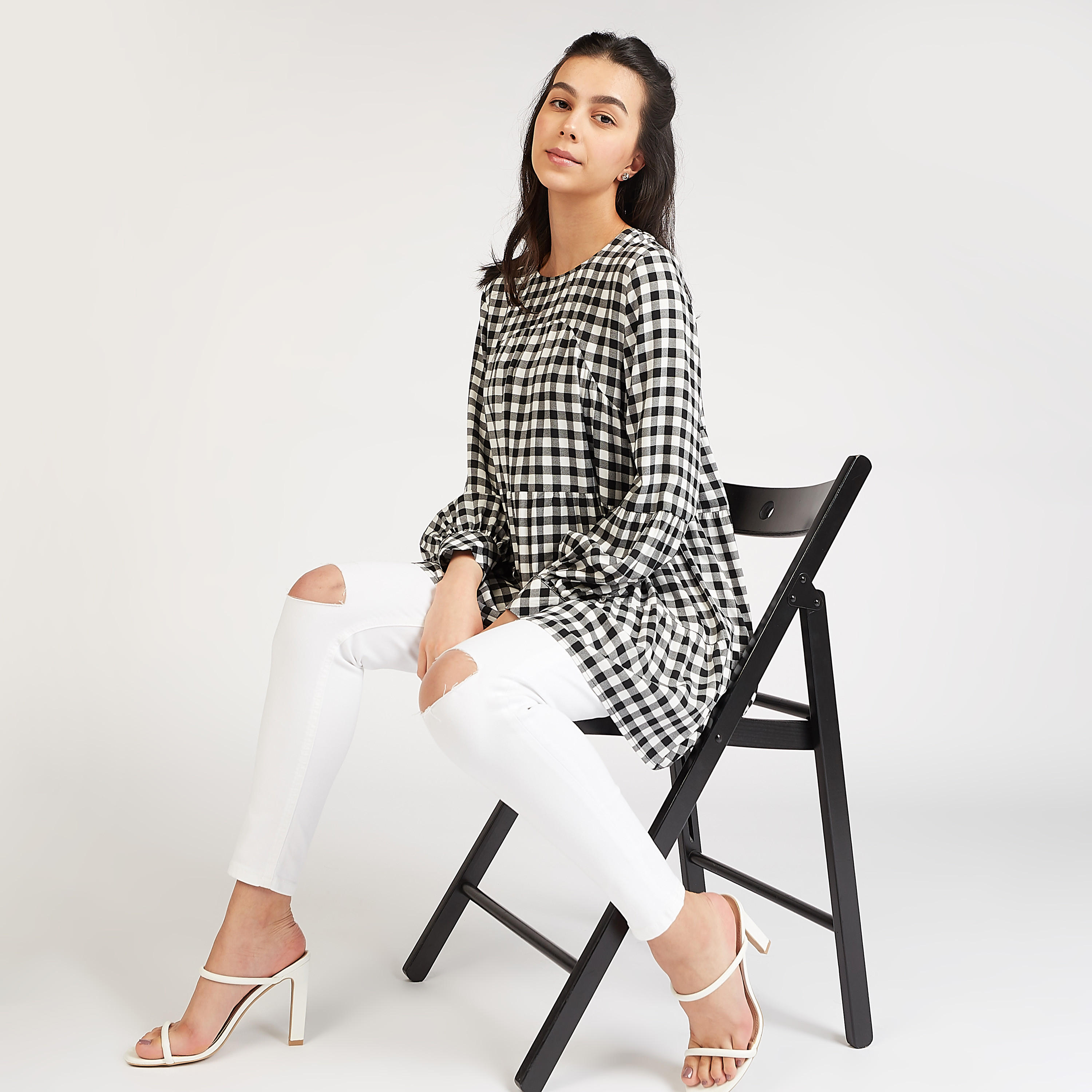 بلوزة كاروهات بأكمام طويلة وحوّاف غير مستوية-women-clothing-shirtsandblouses-blouses-image-3