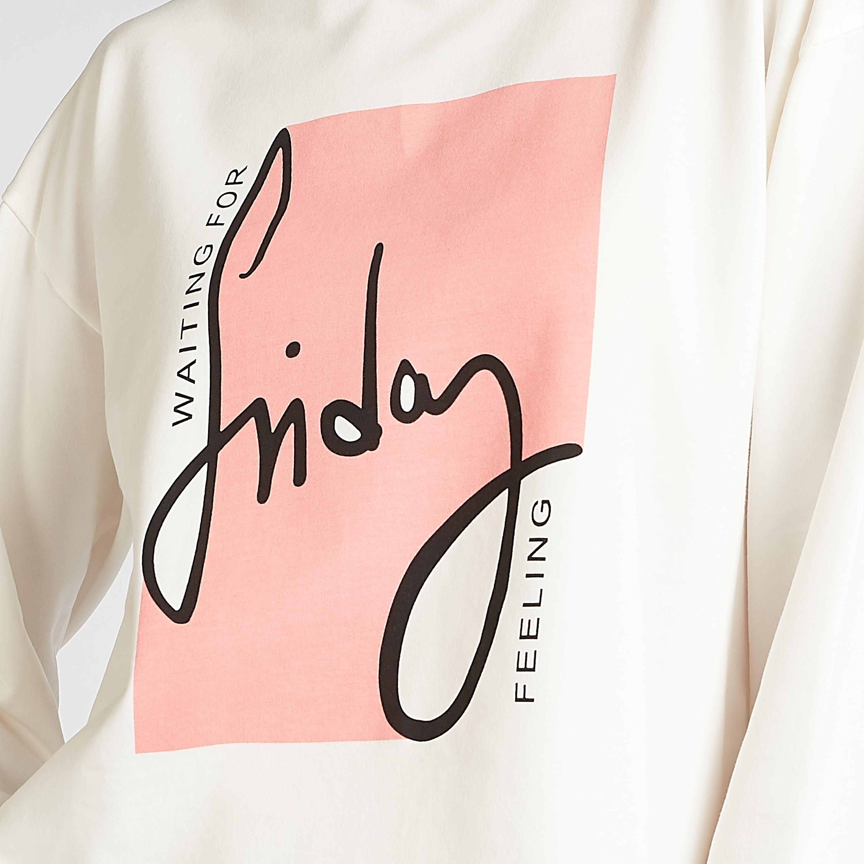 سويت شيرت مستدام بياقة ضيّقة وأكمام طويلة وطبعات-women-winterwear-hoodiesandsweatshirts-sweatshirts-image-3
