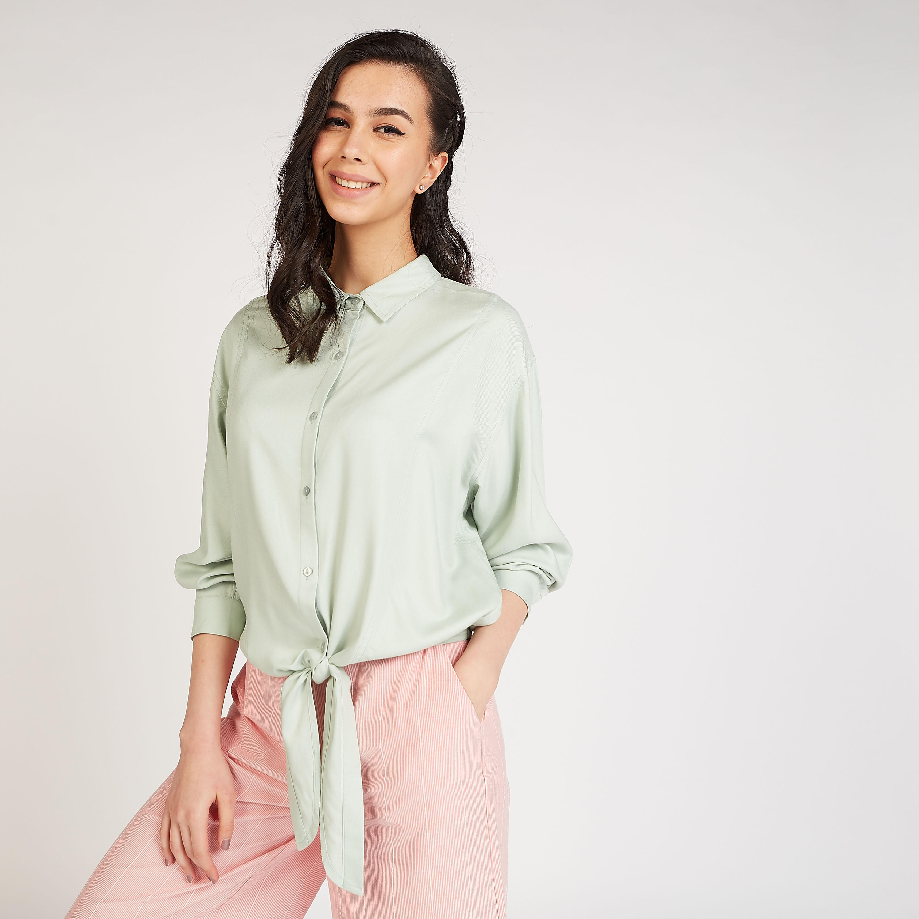 قميص مستدام سادة بأكمام طويلة وأربطة-women-clothing-shirtsandblouses-shirts-image-1