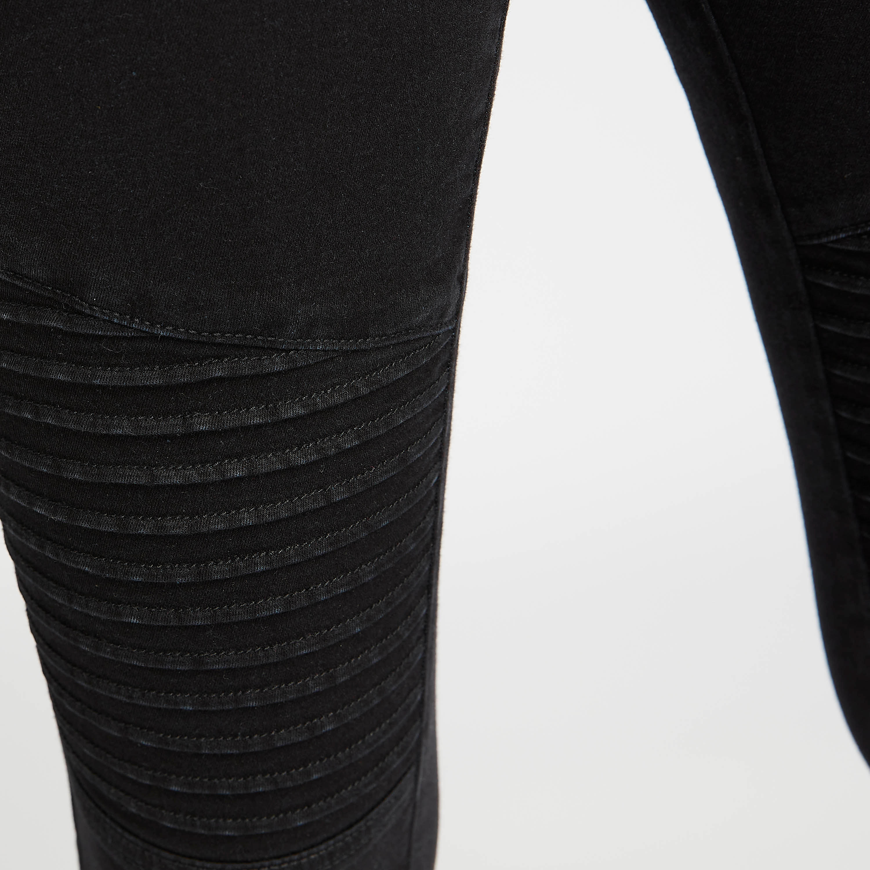 Solid Skinny Fit Mid-Rise Cropped Jeans with Button Closure-women-clothing-bottoms-jeans-image-5