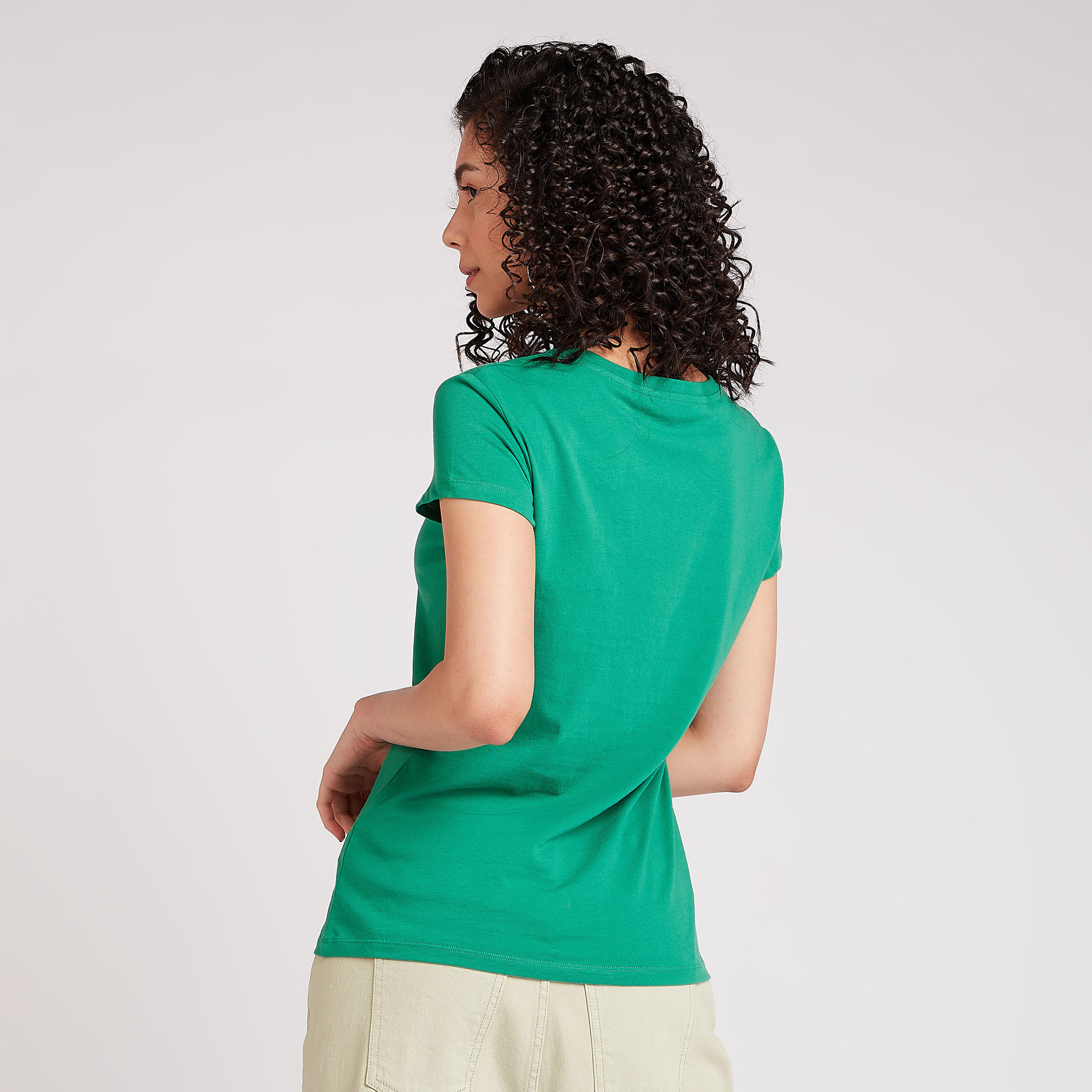 تيشيرت بياقة ضيّقة وأكمام كاب وطبعات-women-clothing-tshirts-image-1