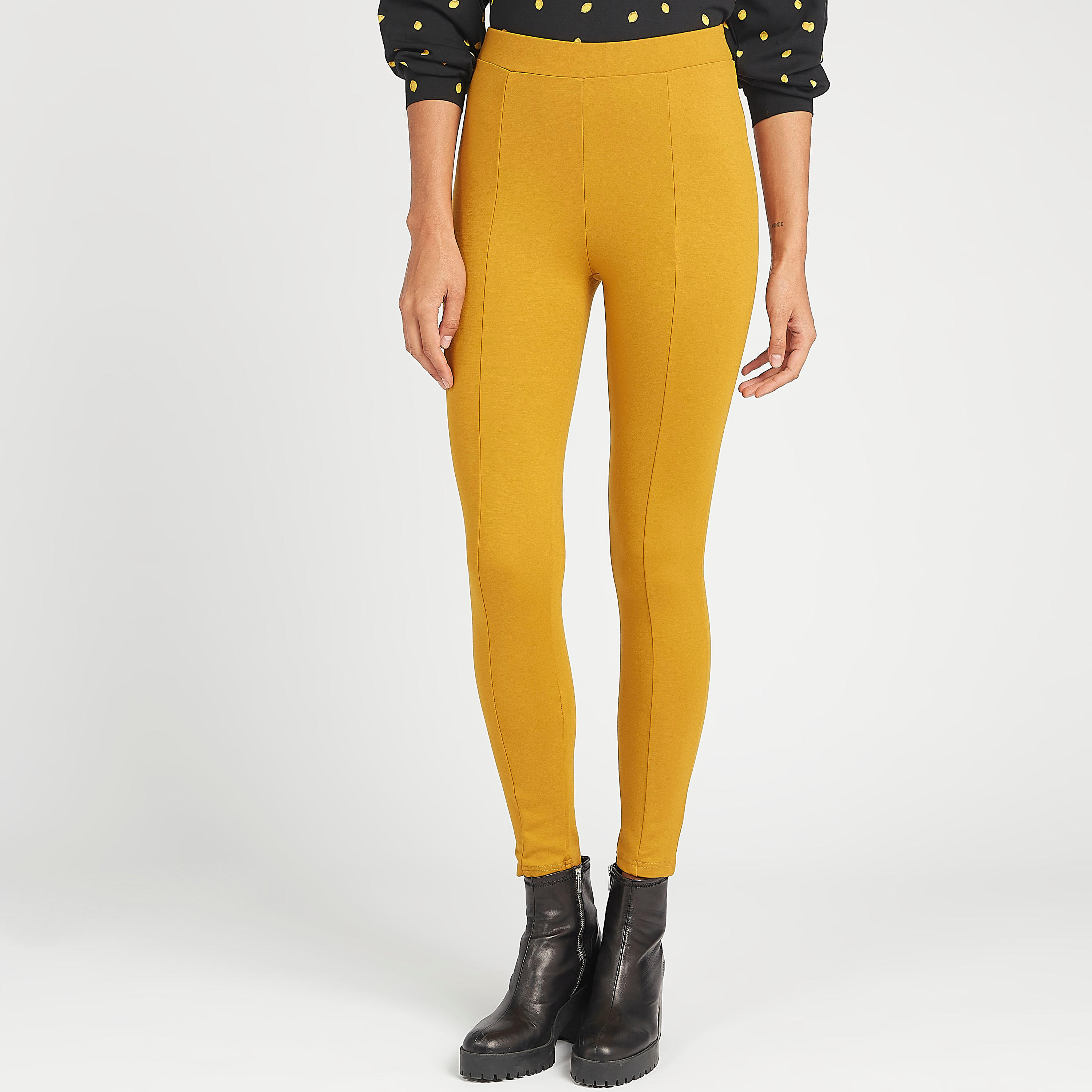 بنطلون ليقنز سادة بخصر مطّاطي-women-clothing-bottoms-leggings-image-5