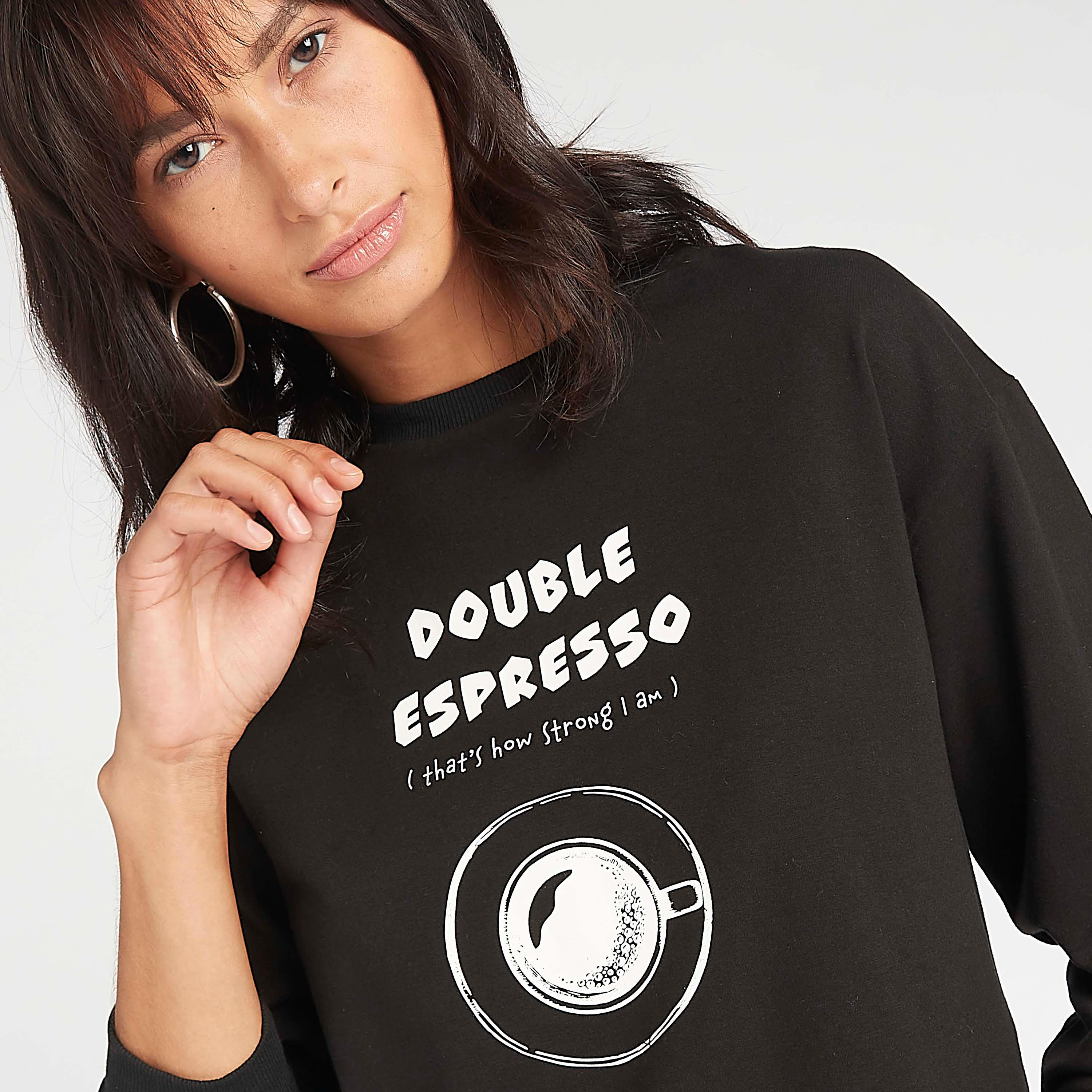 سويت شيرت بياقة ضيقة وأكمام طويلة وطبعات جرافيك-women-winterwear-hoodiesandsweatshirts-sweatshirts-image-3