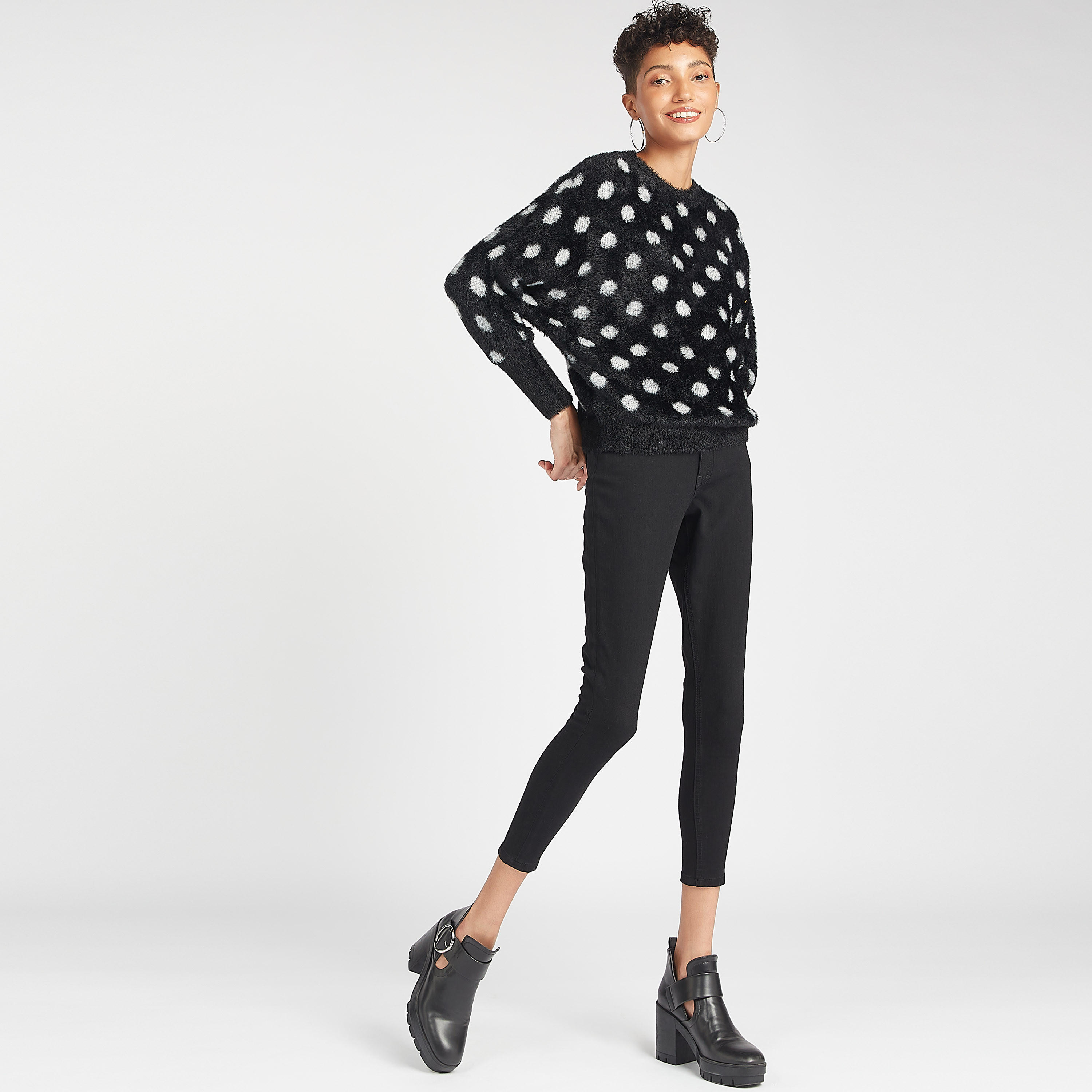 كنزة منقّطة بياقة ضيّقة وأكمام طويلة-women-clothing-cardigansandjumpers-jumpers-image-2