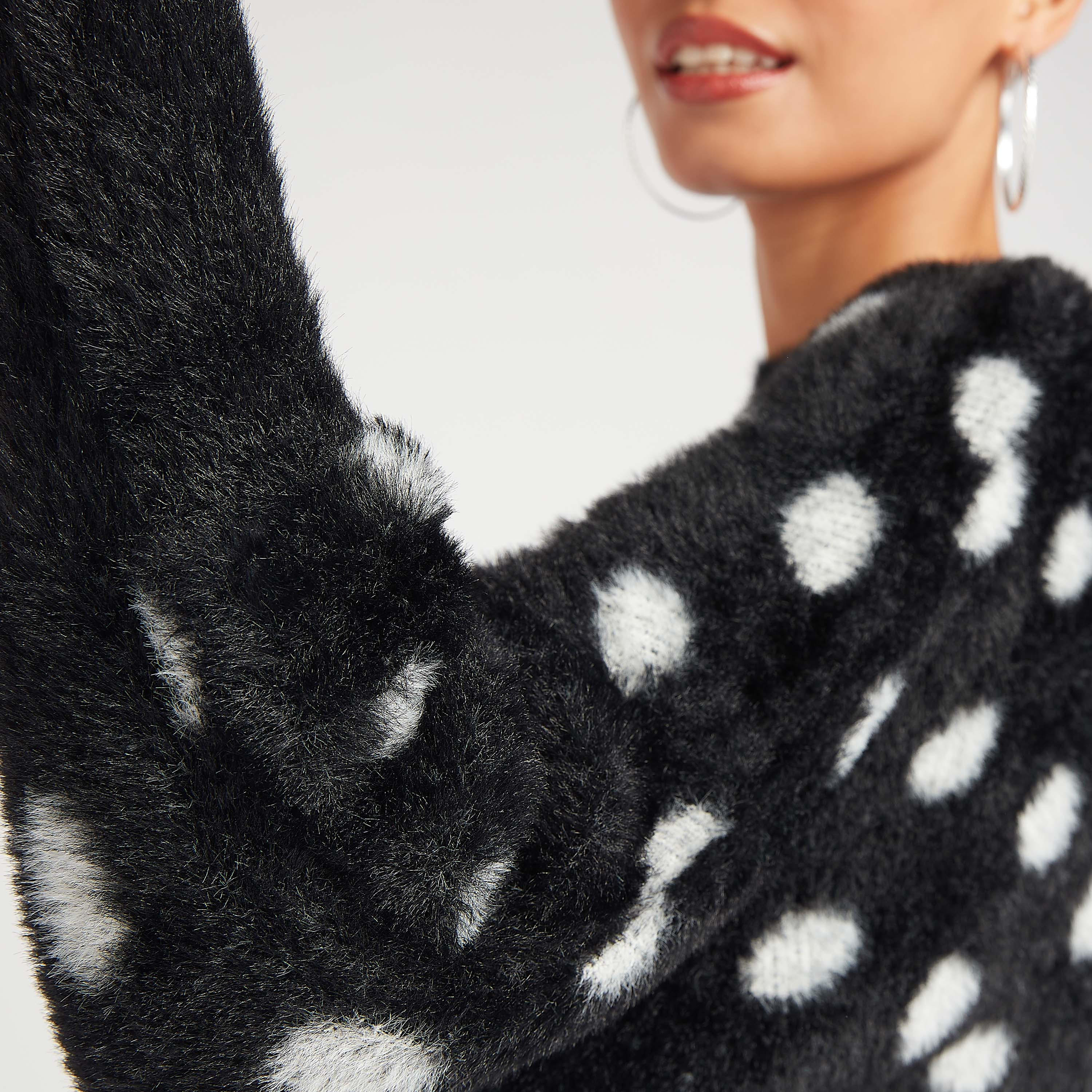 كنزة منقّطة بياقة ضيّقة وأكمام طويلة-women-clothing-cardigansandjumpers-jumpers-image-3