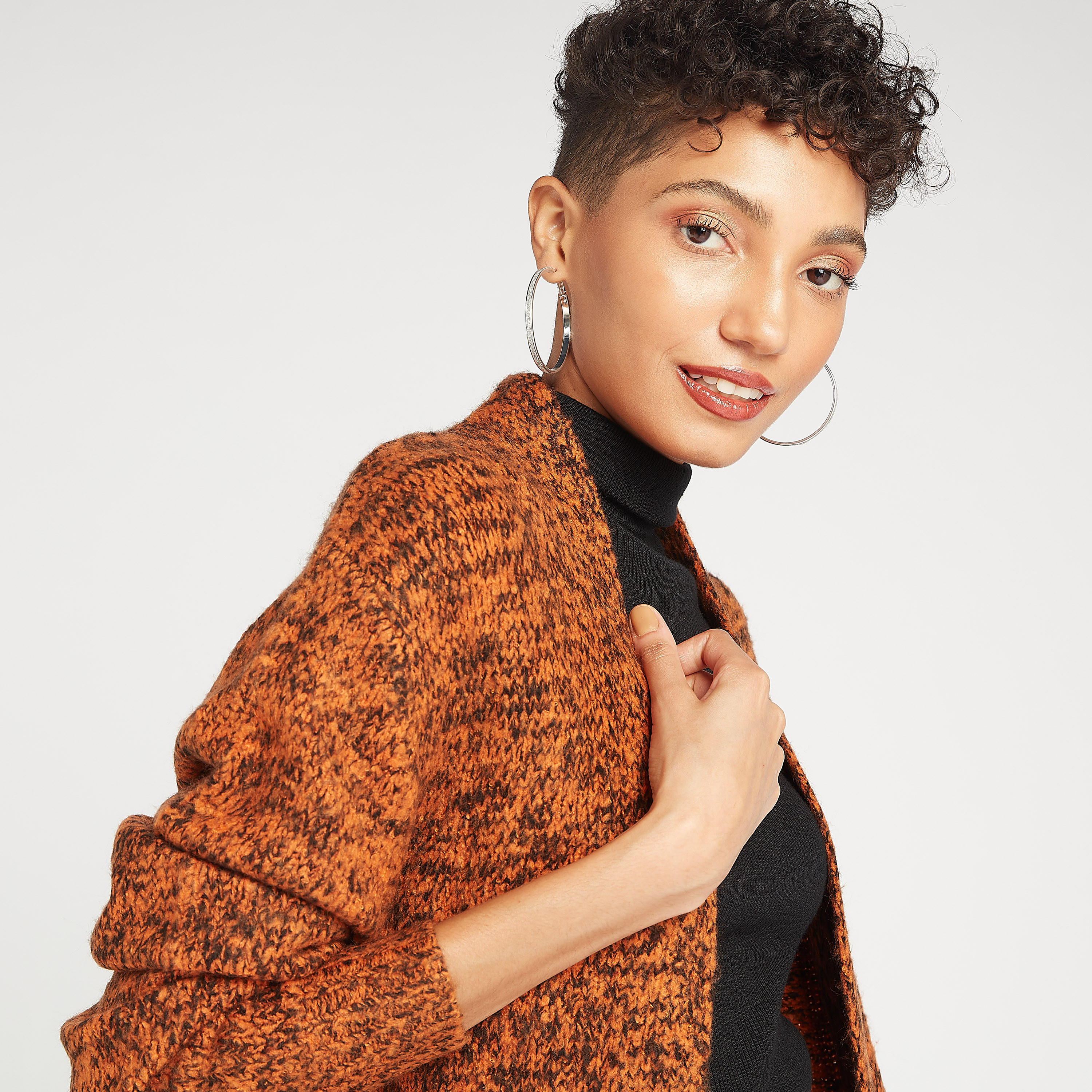 كارديجان طويل بارز الملمس بياقة منسدلة وجيوب-women-winterwear-cardigansandjumpers-cardigans-image-3