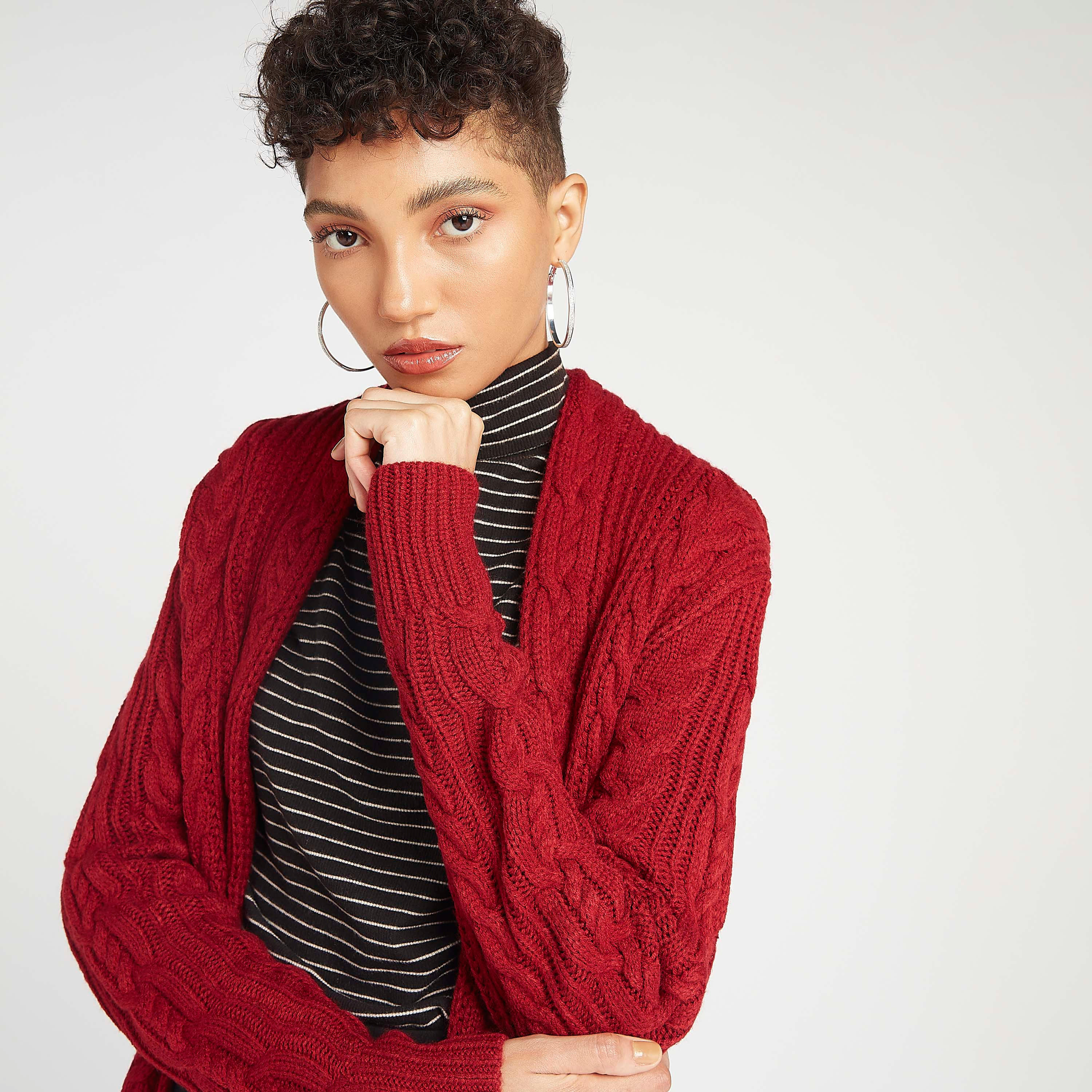 سترة بغرز متداخلة بارزة الملمس مع ياقة منسدلة وأكمام طويلة-women-winterwear-cardigansandjumpers-cardigans-image-5