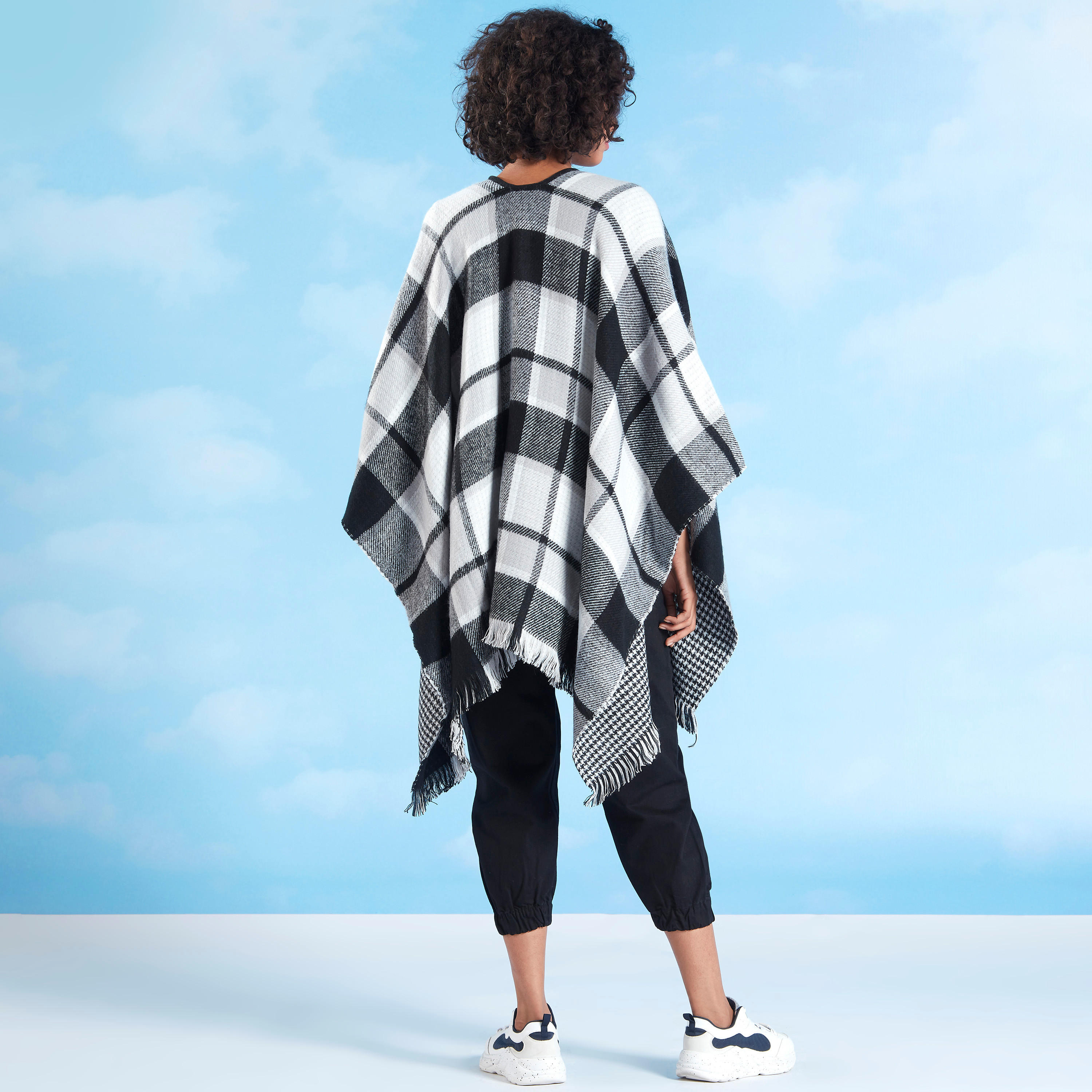 بونشو كاروهات-women-winterwear-coatsandjackets-jackets-image-5