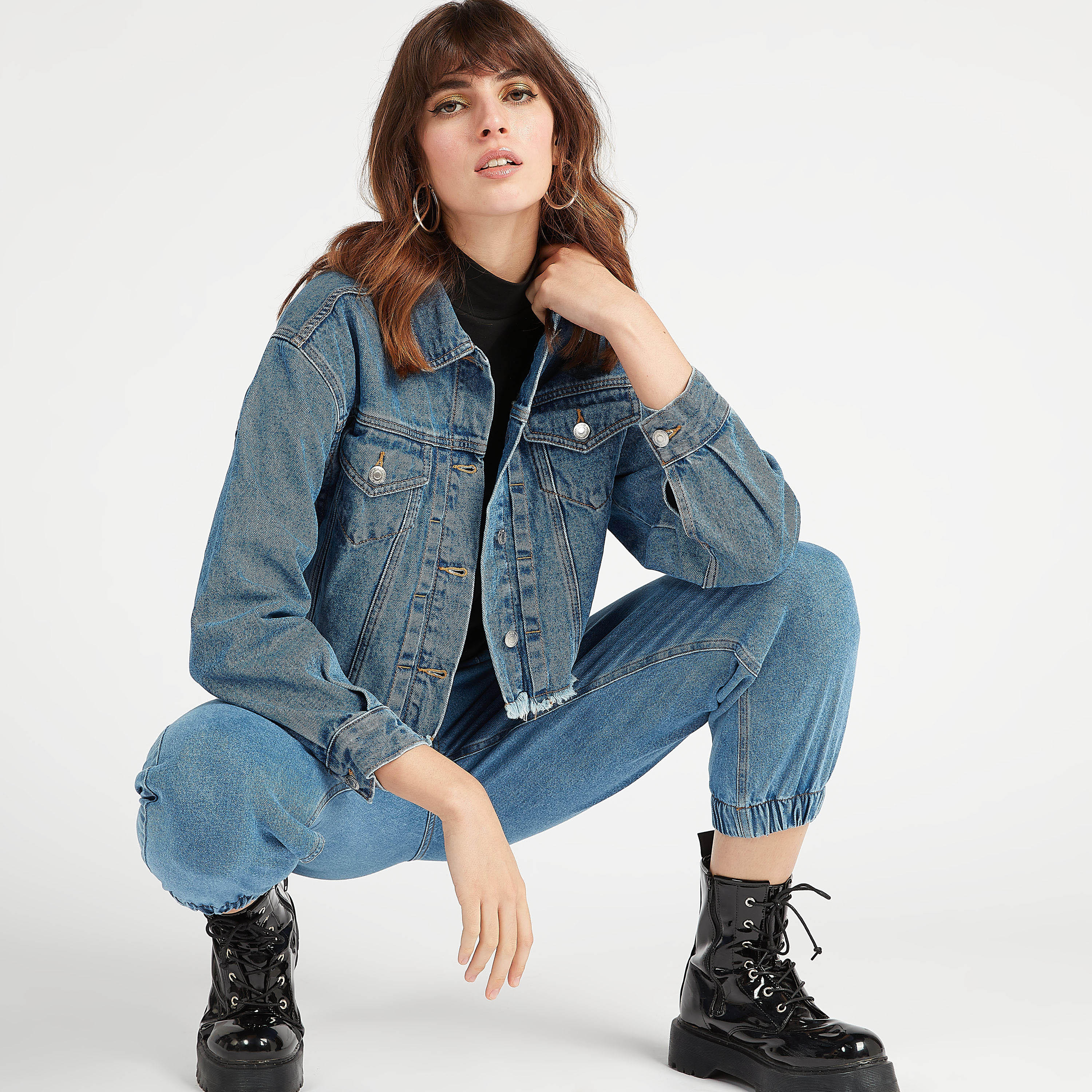 جاكيت مستدام دينم سادة بجيوب بطيّة وشراشيب-women-winterwear-coatsandjackets-jackets-image-4
