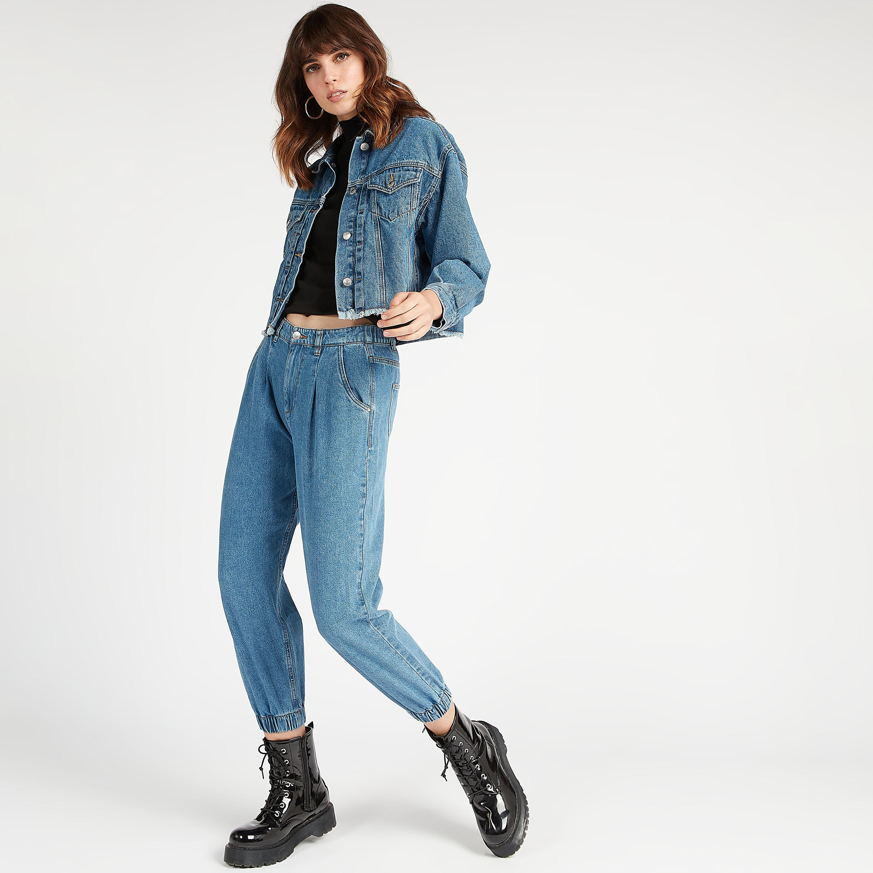 جاكيت مستدام دينم سادة بجيوب بطيّة وشراشيب-women-winterwear-coatsandjackets-jackets-image-1
