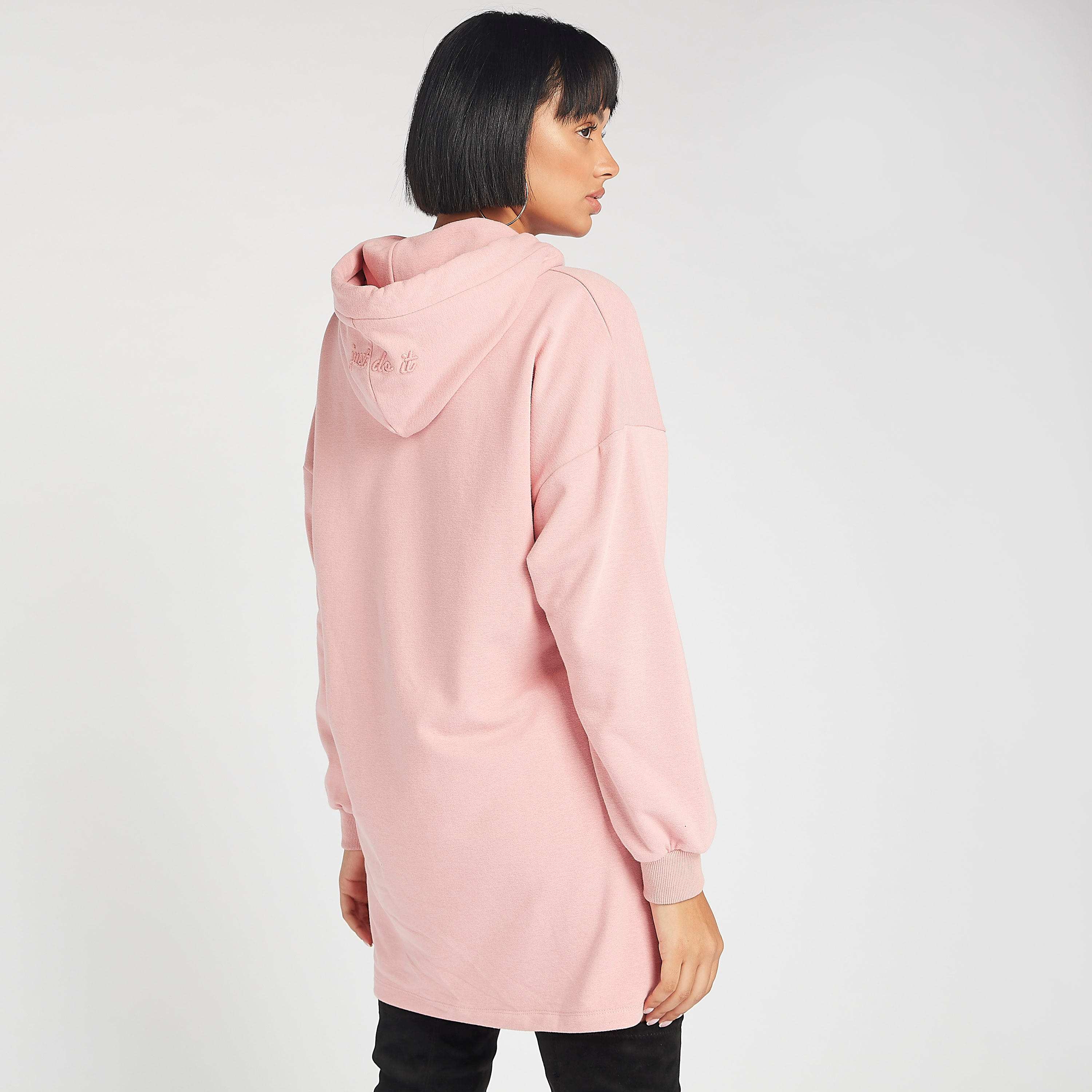 فستان مستدام قصير مطرّز مصمم بقبّعة مع أكمام طويلة-women-clothing-dresses-image-5