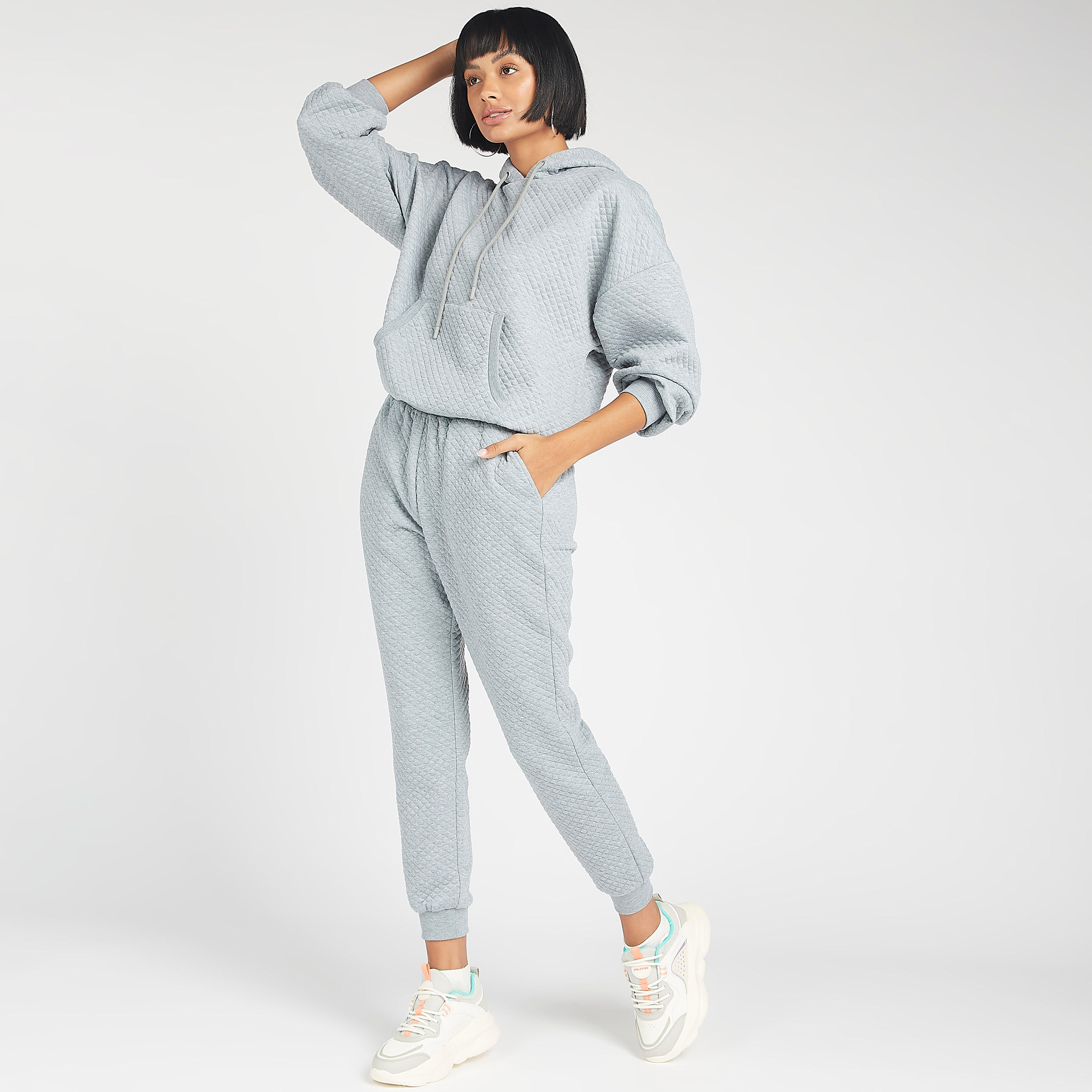بنطلون رياضي مبطن بخصر متوسط الارتفاع وجيوب ورباط إغلاق-women-clothing-bottoms-joggers-image-5