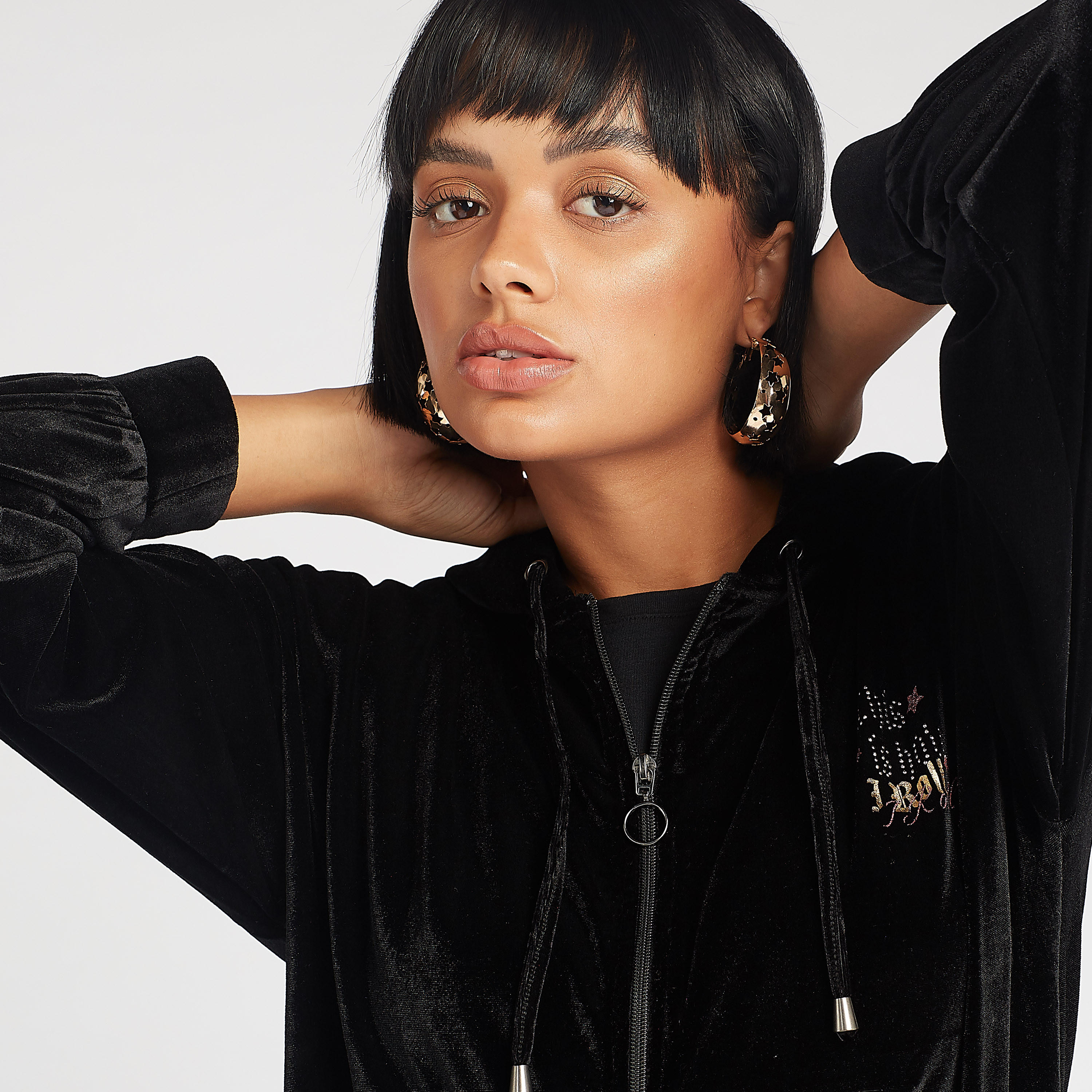 جاكيت مزيّن بسحّاب وقبّعة وأكمام طويلة-women-winterwear-coatsandjackets-jackets-image-3