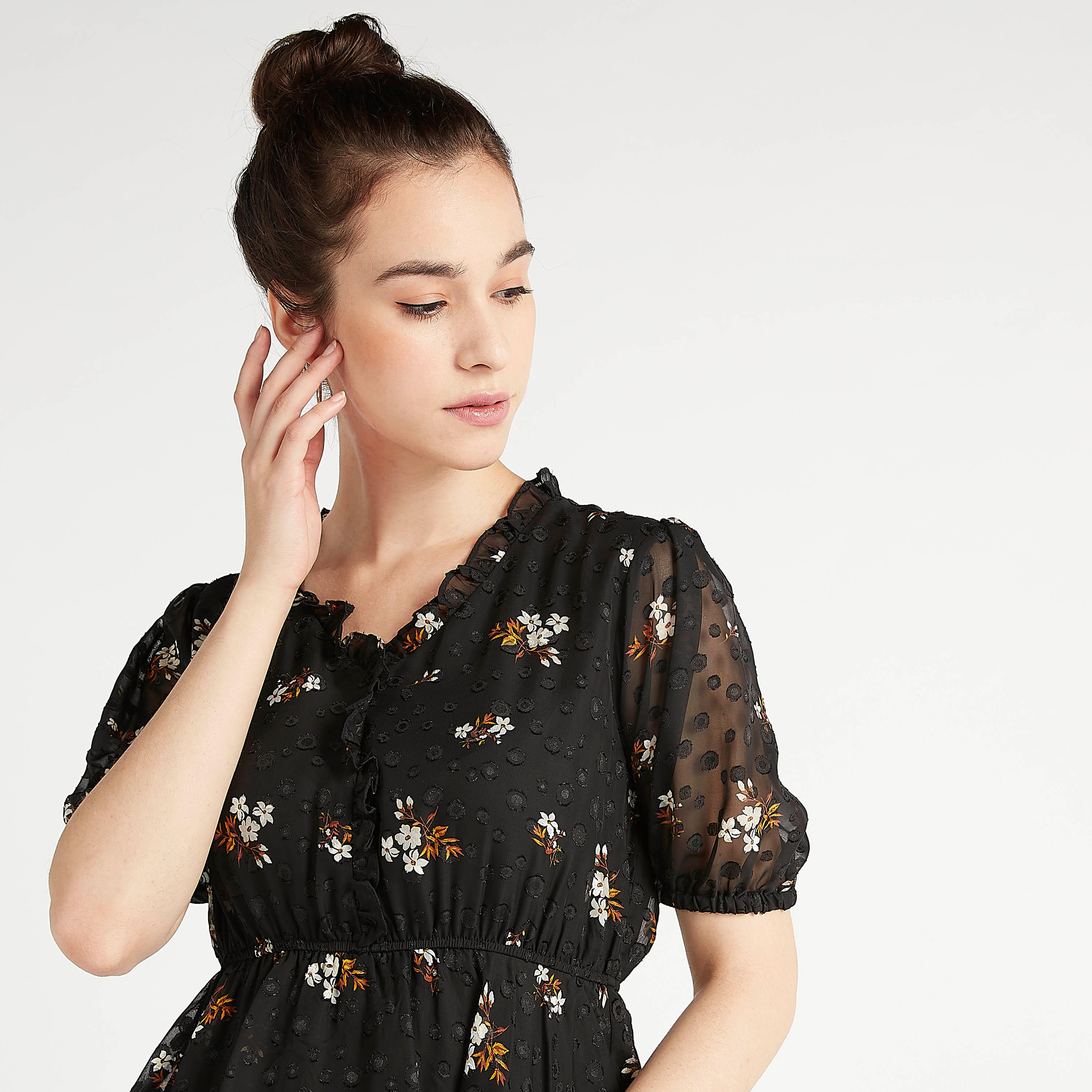 فستان إيه لاين ميدي متعدّد الطبقات بطبعات أزهار وأكمام قصيرة-women-clothing-dresses-image-2
