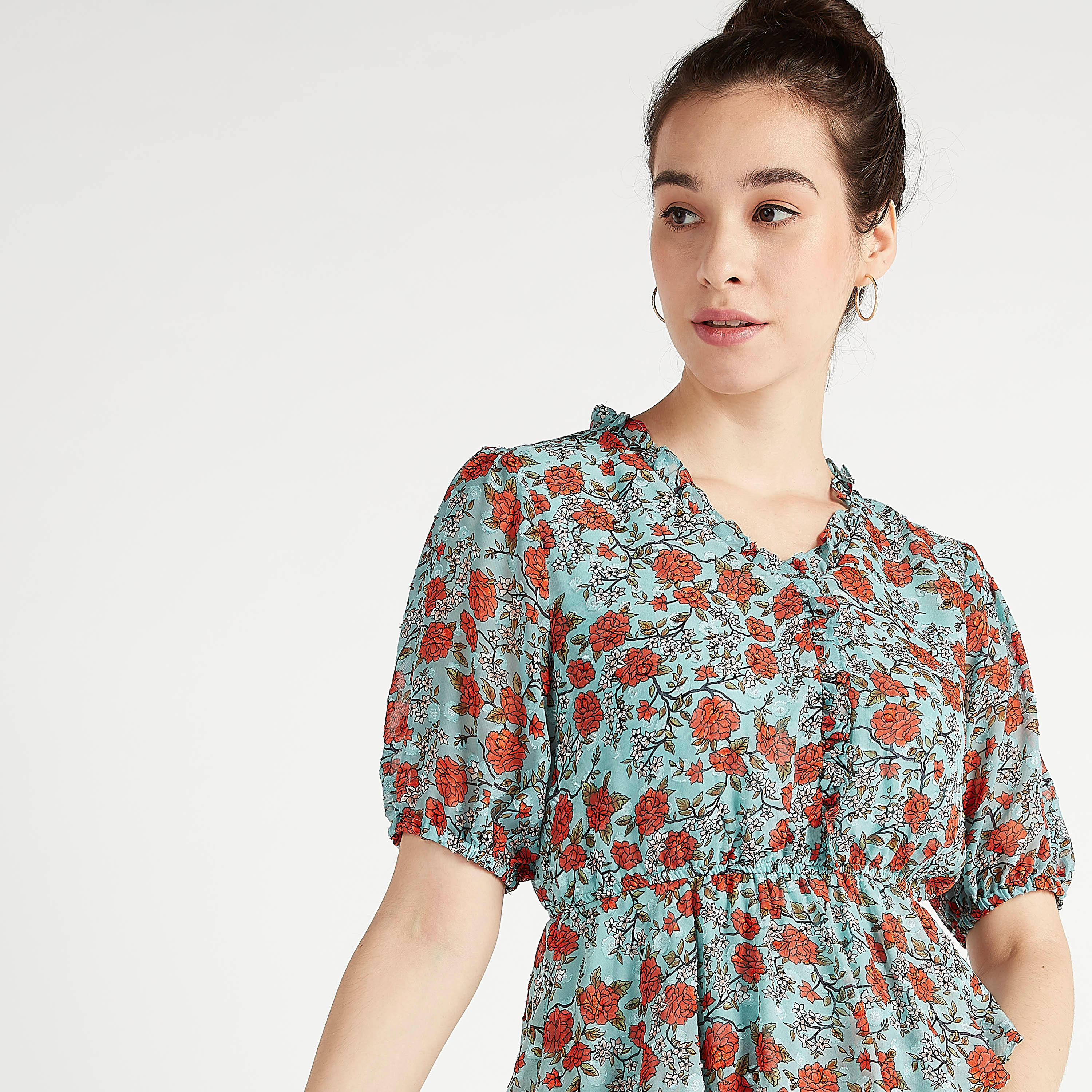 فستان إيه لاين ميدي متعدّد الطبقات بطبعات أزهار وأكمام قصيرة-women-clothing-dresses-image-2
