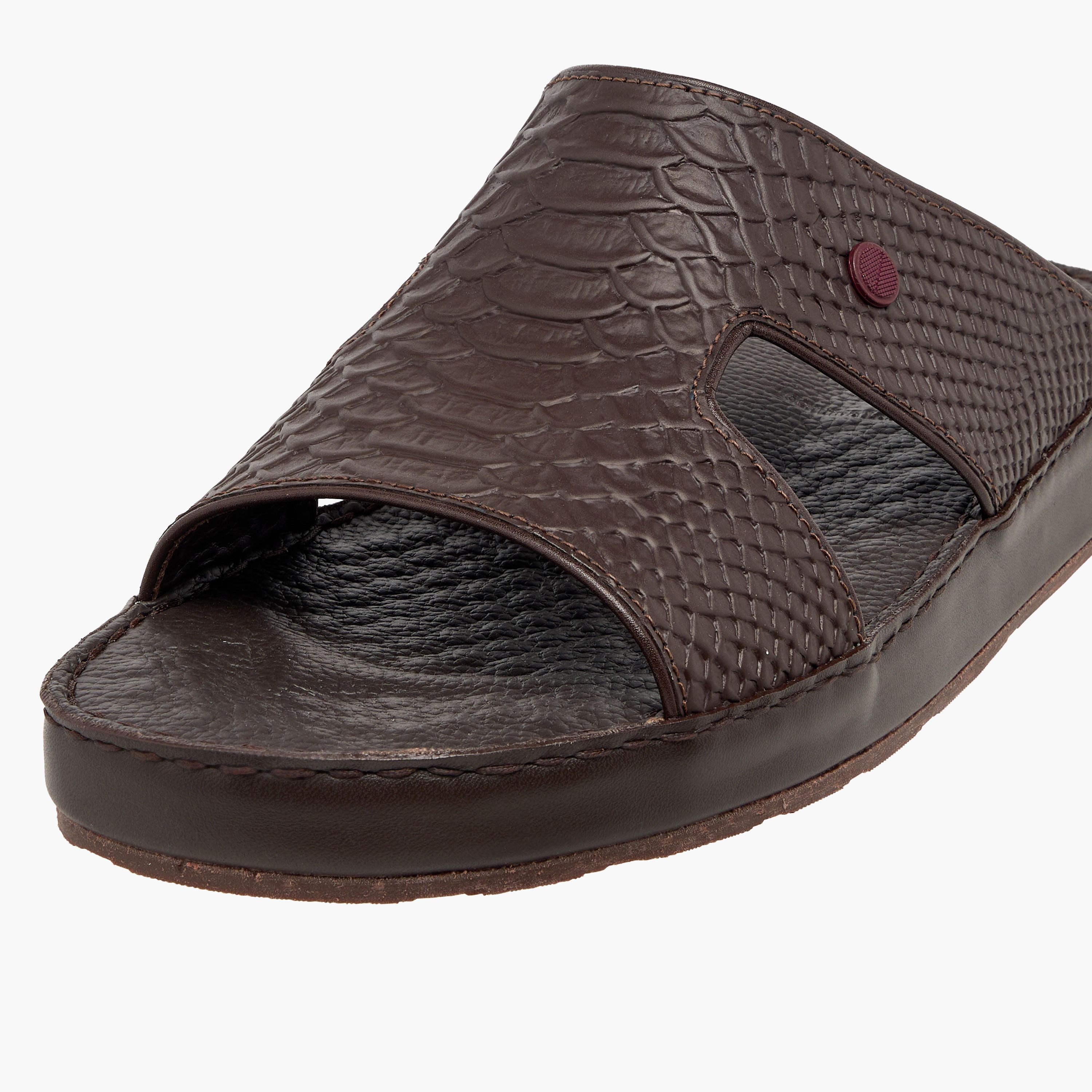 Duchini Men Textured Leather Arabic Sandals-men-shoes-sandals-image-4