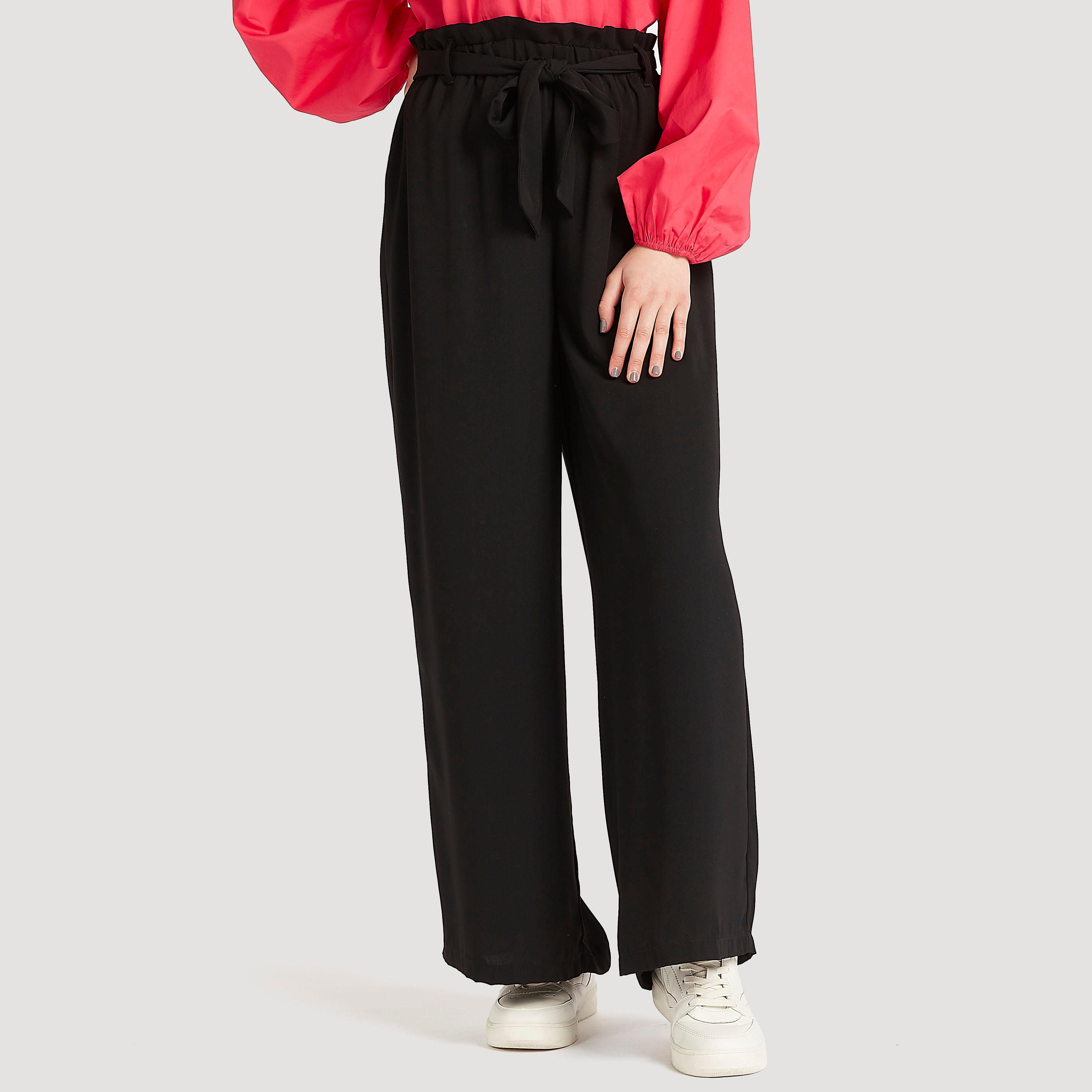 بنطلون بالازو سادة بخصر بيبرباج متوسّط الارتفاع وحزام برباط-women-clothing-bottoms-trousers-image-1