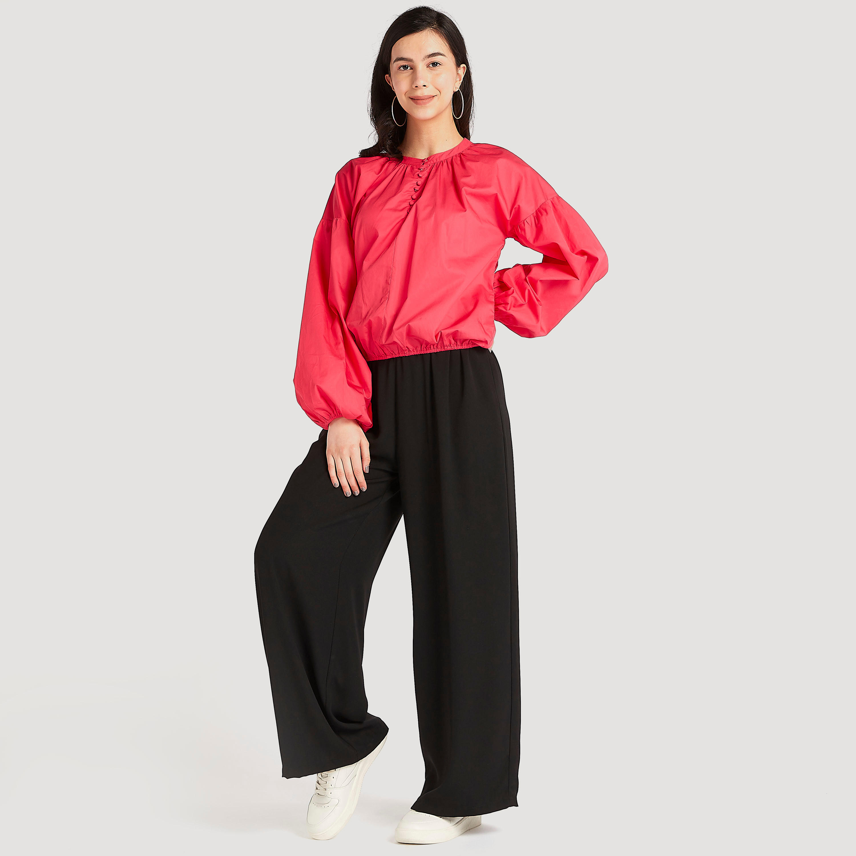 بنطلون بالازو سادة بخصر بيبرباج متوسّط الارتفاع وحزام برباط-women-clothing-bottoms-trousers-image-2