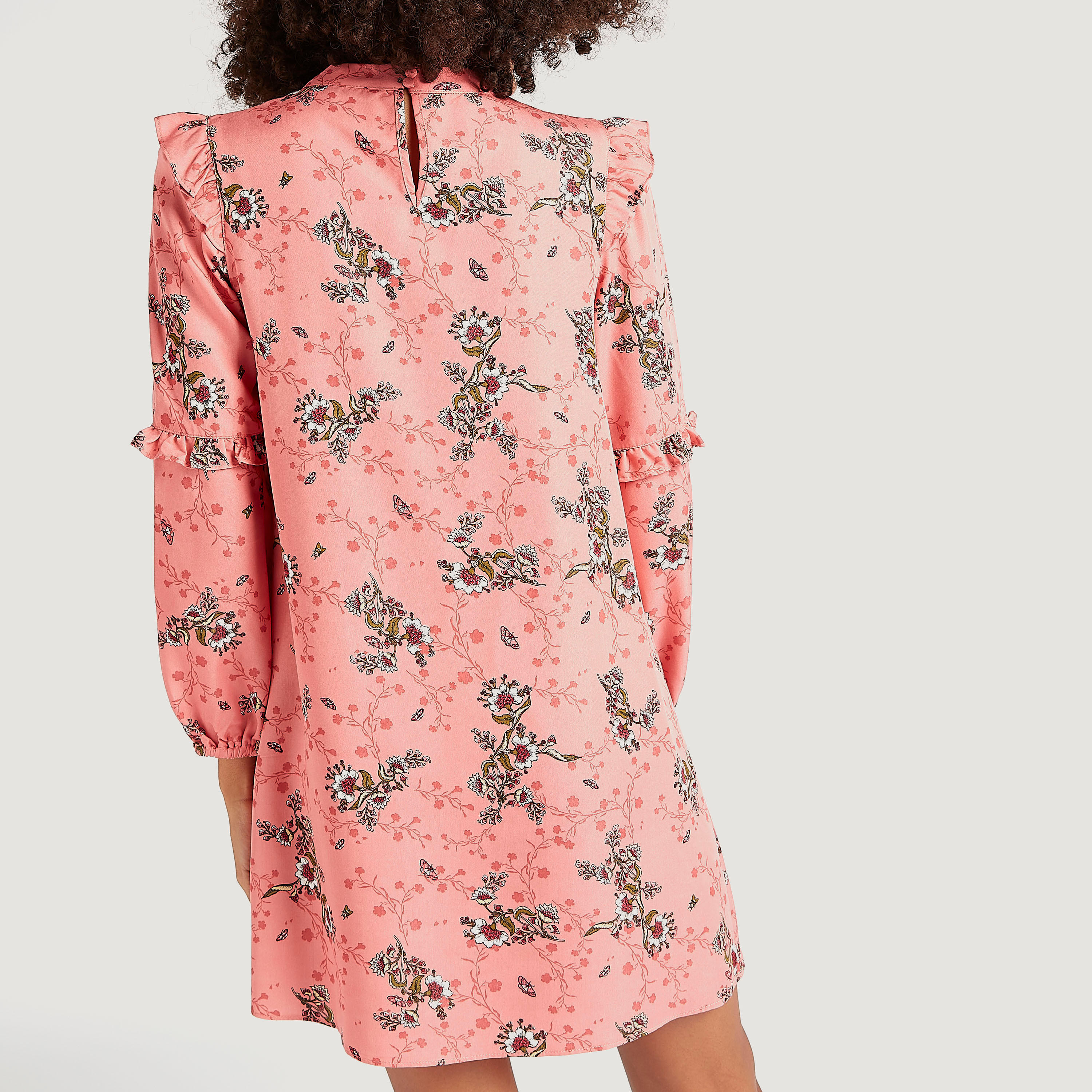 فستان واسع قصير بطبعات أزهار وأكمام طويلة وتفاصيل كشكشة-women-clothing-dresses-image-4