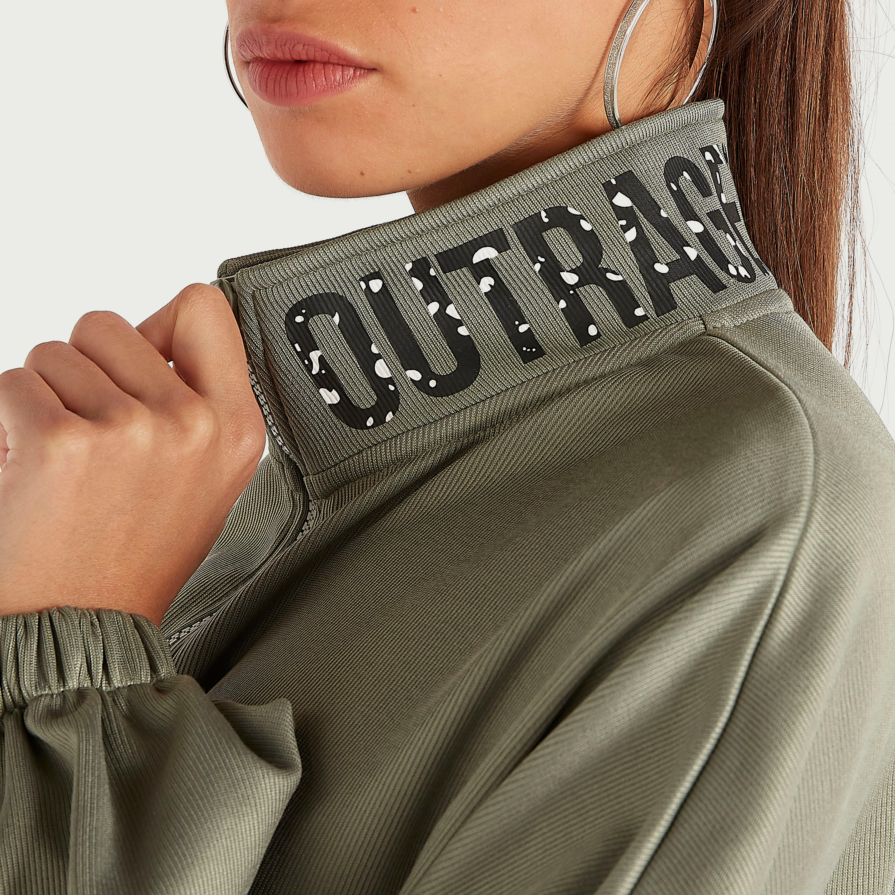 سويت شيرت بياقة طويلة بسحاب إغلاق وطبعات-women-winterwear-hoodiesandsweatshirts-sweatshirts-image-3