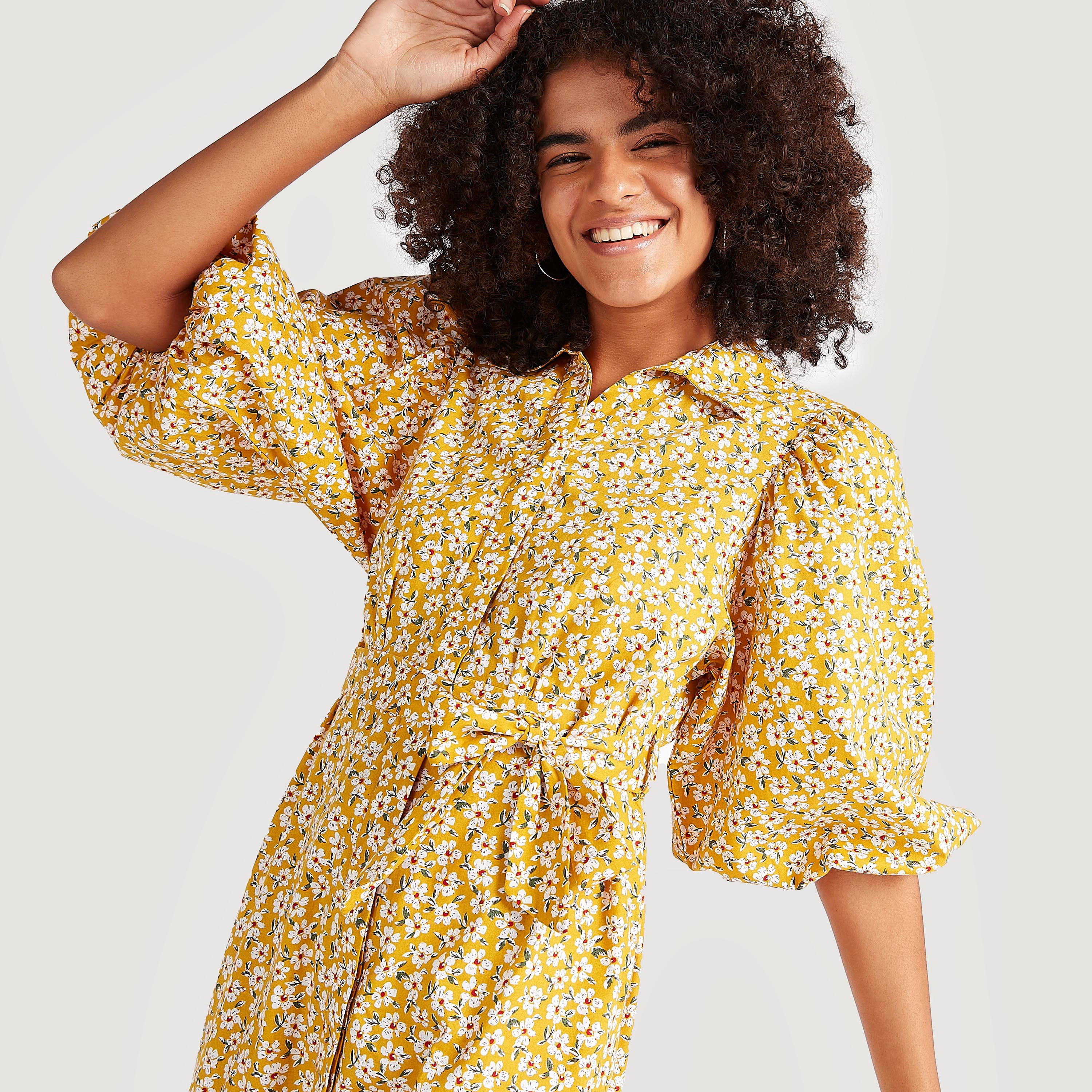فستان إيه لاين ميدي بطبعات أزهار وأكمام قصيرة منفوخة وحزام رباط-women-clothing-dresses-image-3