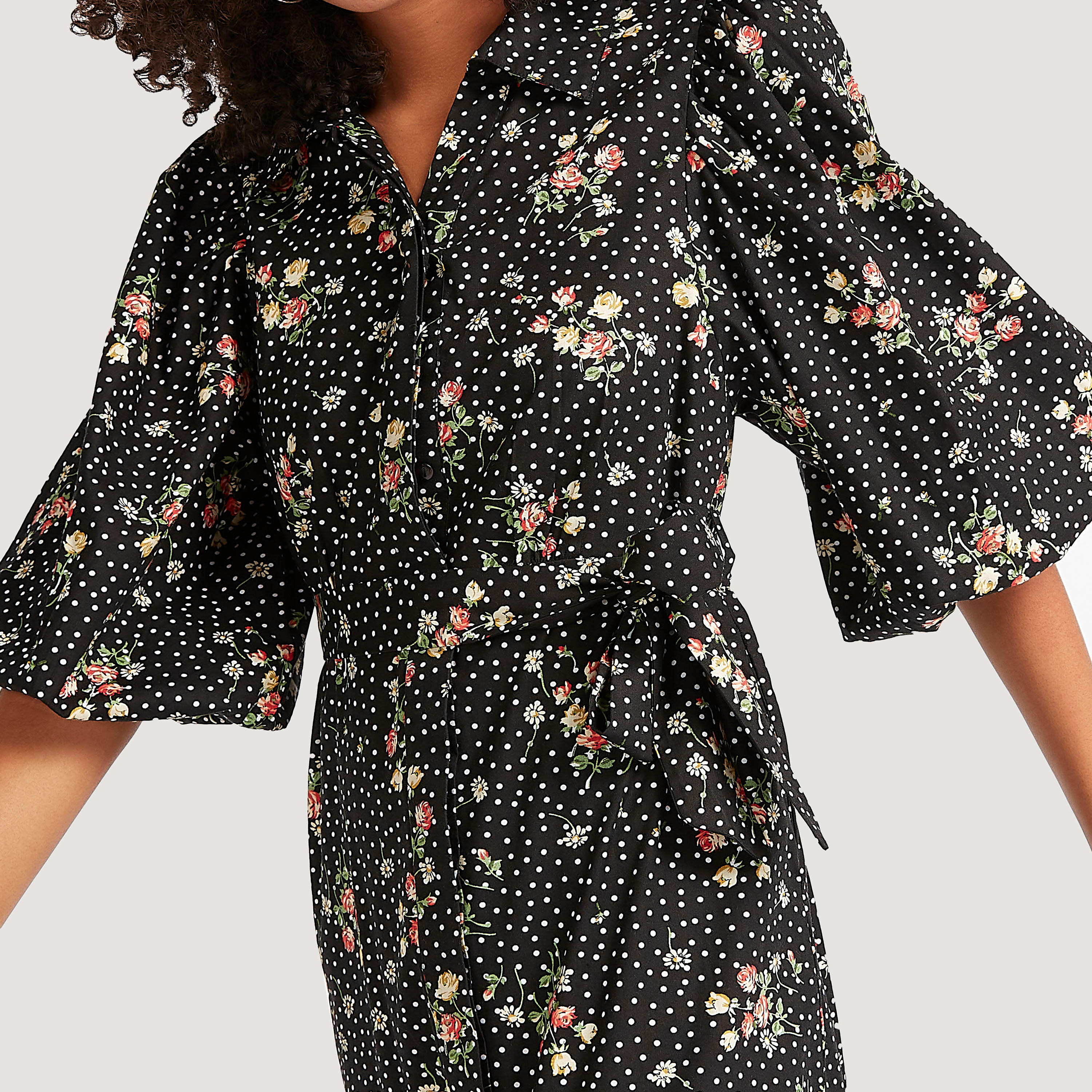 فستان إيه لاين ميدي بطبعات أزهار وأكمام قصيرة وحزام رباط-women-clothing-dresses-image-3