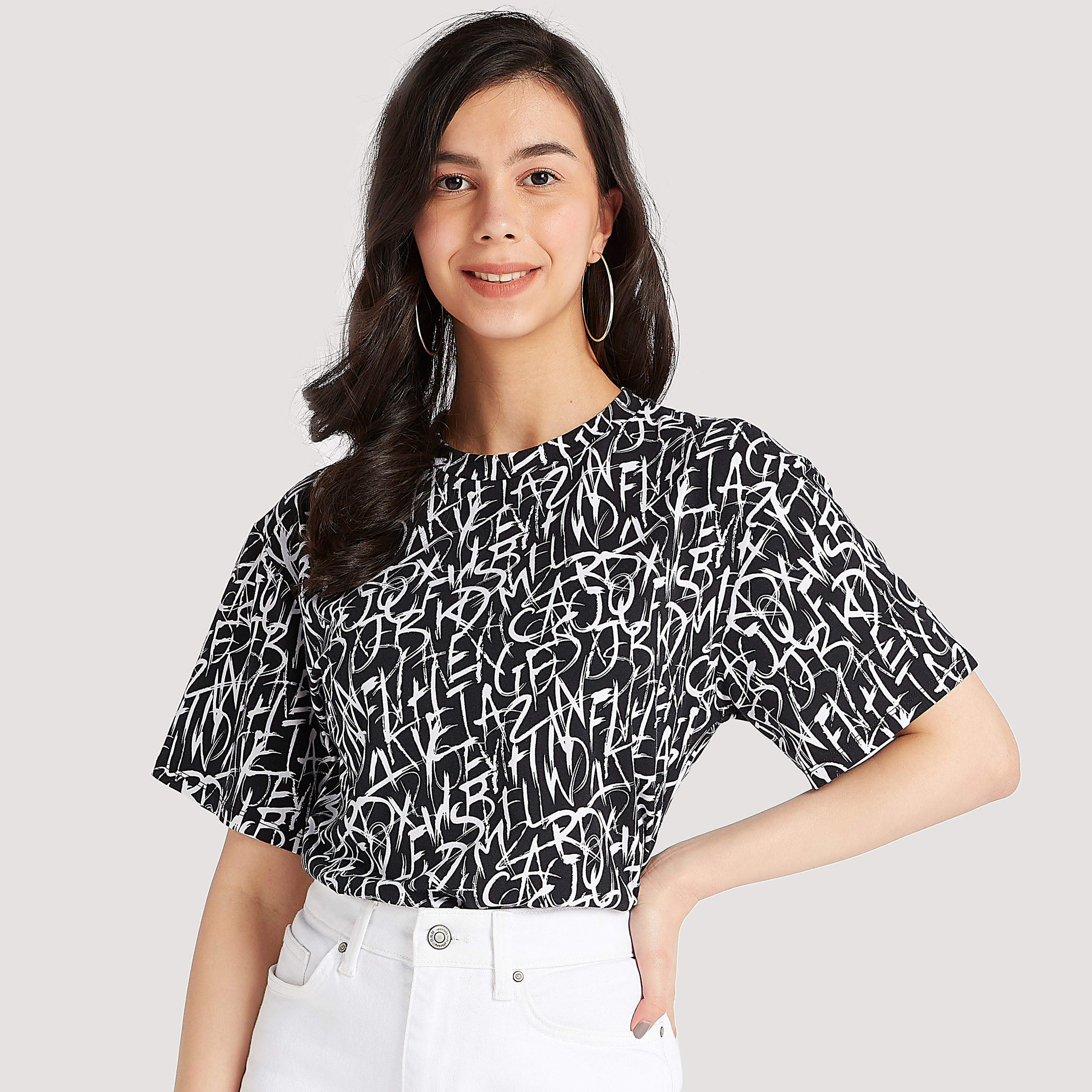 تيشيرت بياقة مستديرة وأكمام قصيرة وطبعات-women-clothing-shirtsandblouses-shirts-image-1