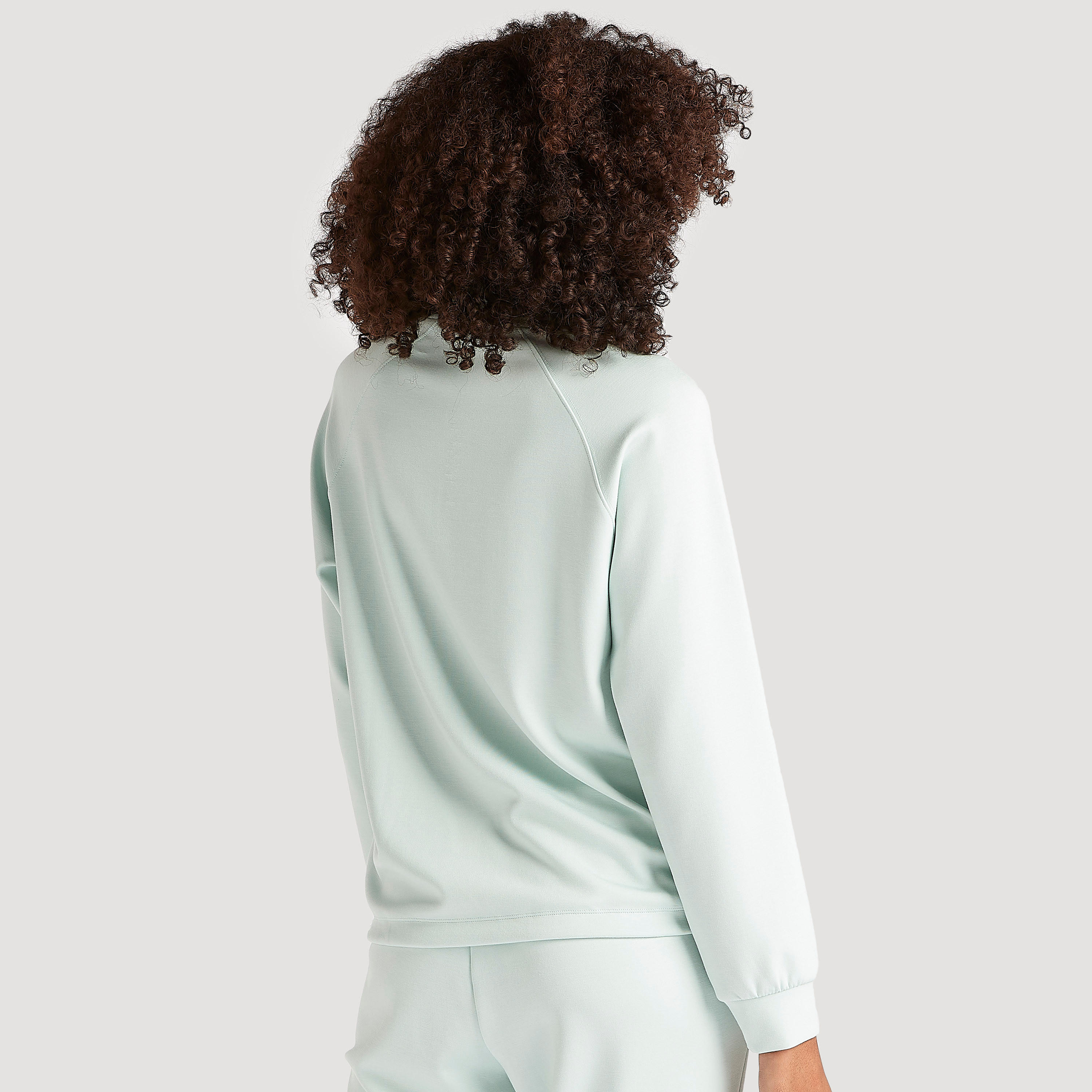 سويت شيرت سادة بياقة عالية وأكمام طويلة-women-winterwear-hoodiesandsweatshirts-sweatshirts-image-4