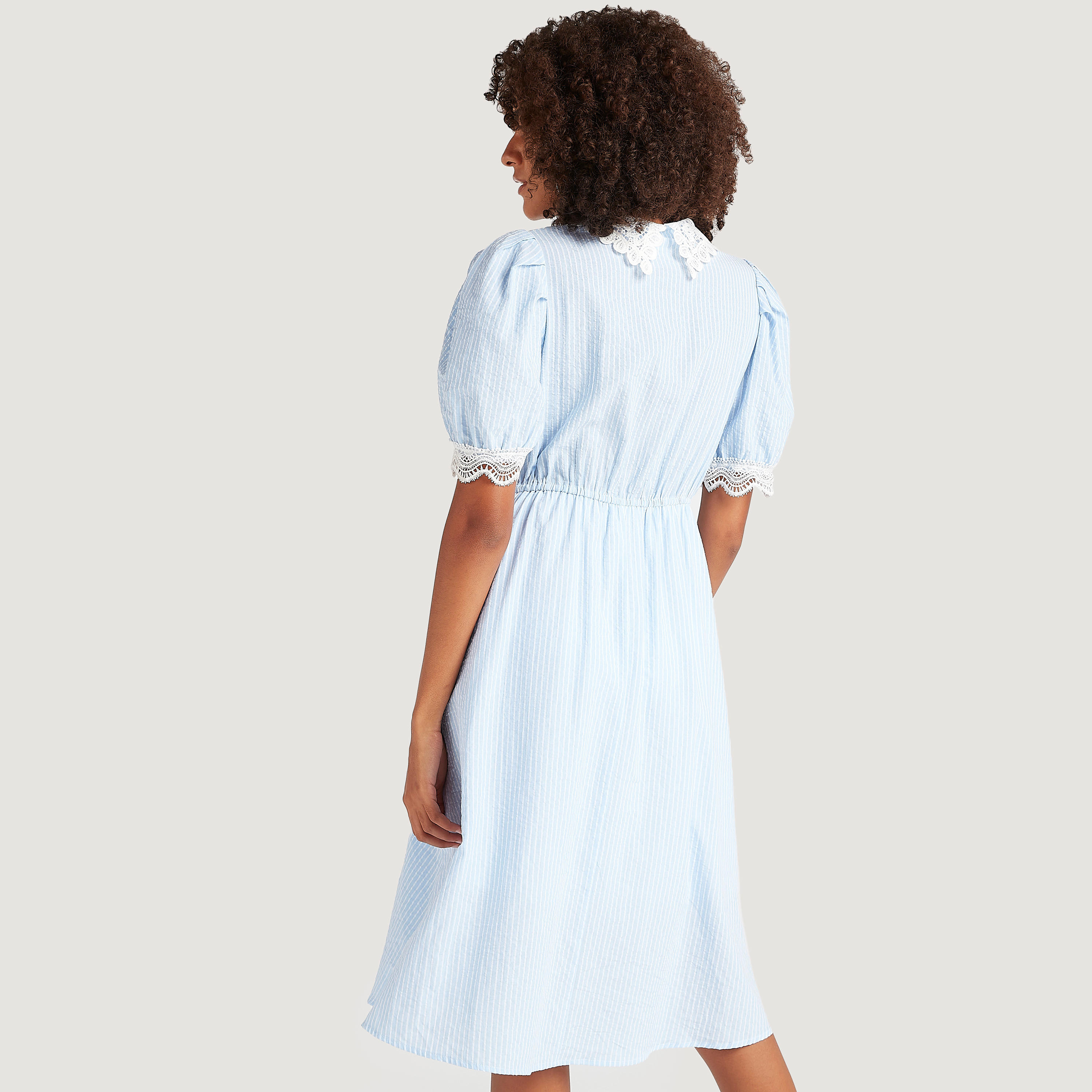 Striped Midi A-line Belted Dress with Lace Collar and Puff Sleeves-women-clothing-dresses-image-4