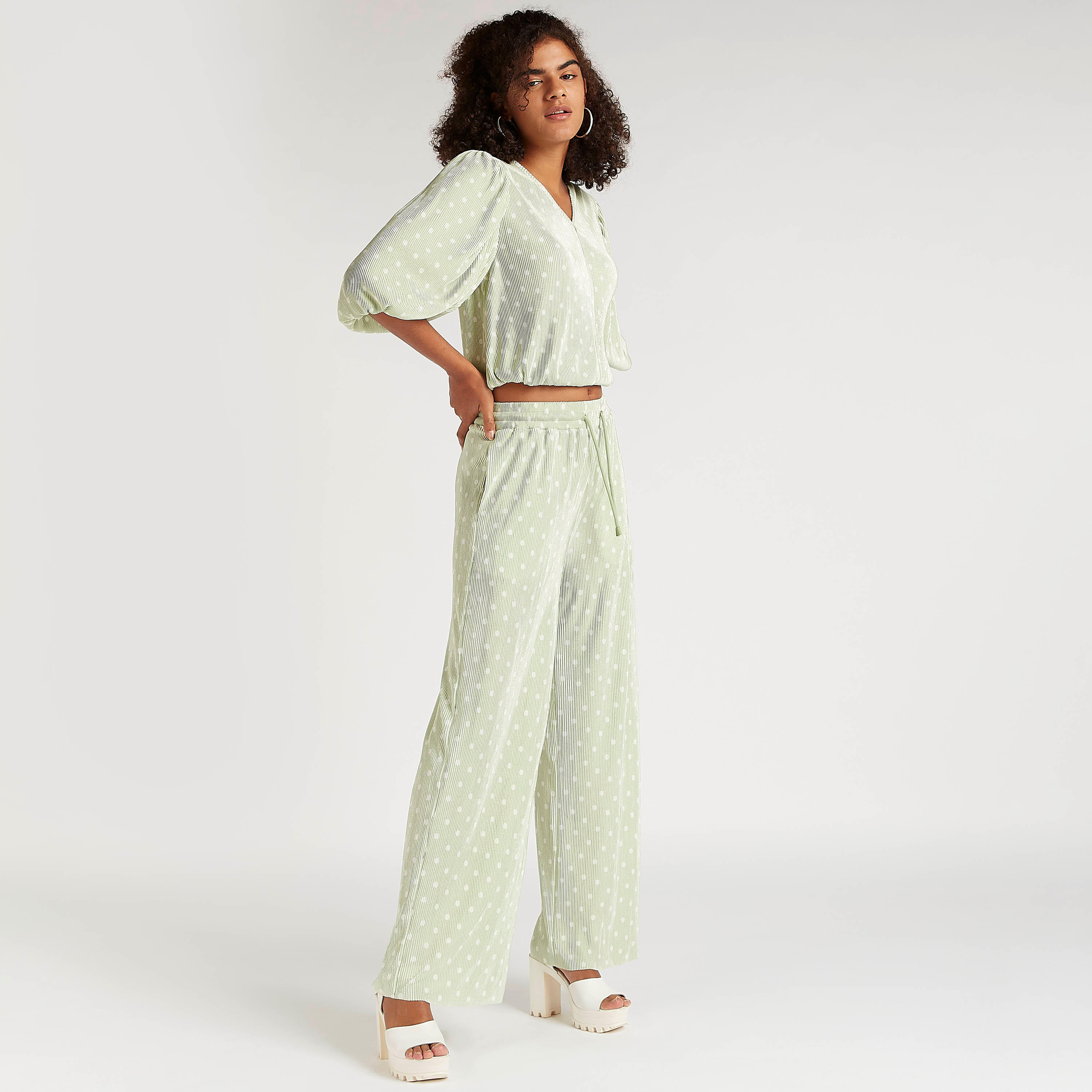 بنطلون منقّط بخصر متوسط الارتفاع برباط مطّاطي-women-clothing-bottoms-trousers-image-2