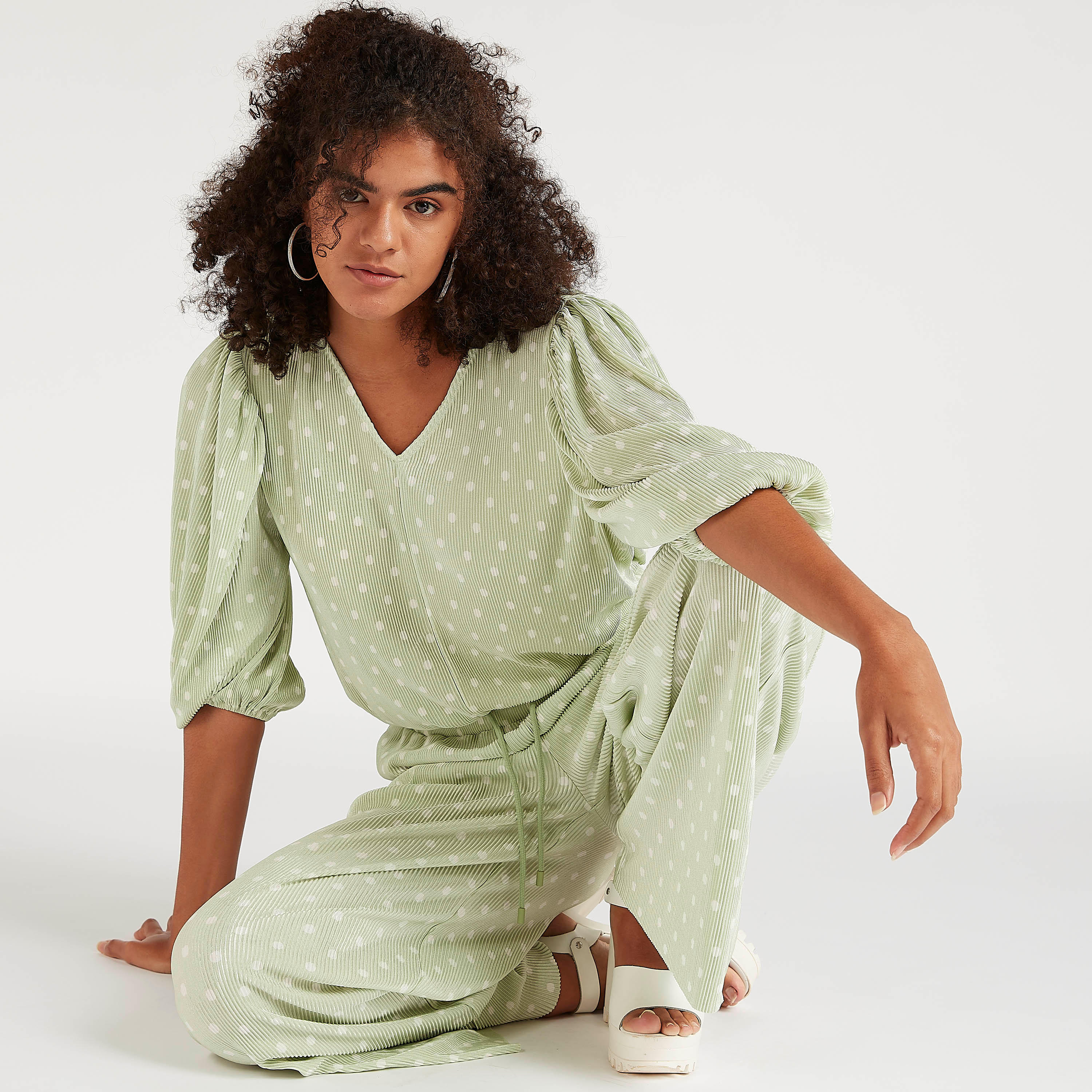 بنطلون منقّط بخصر متوسط الارتفاع برباط مطّاطي-women-clothing-bottoms-trousers-image-5