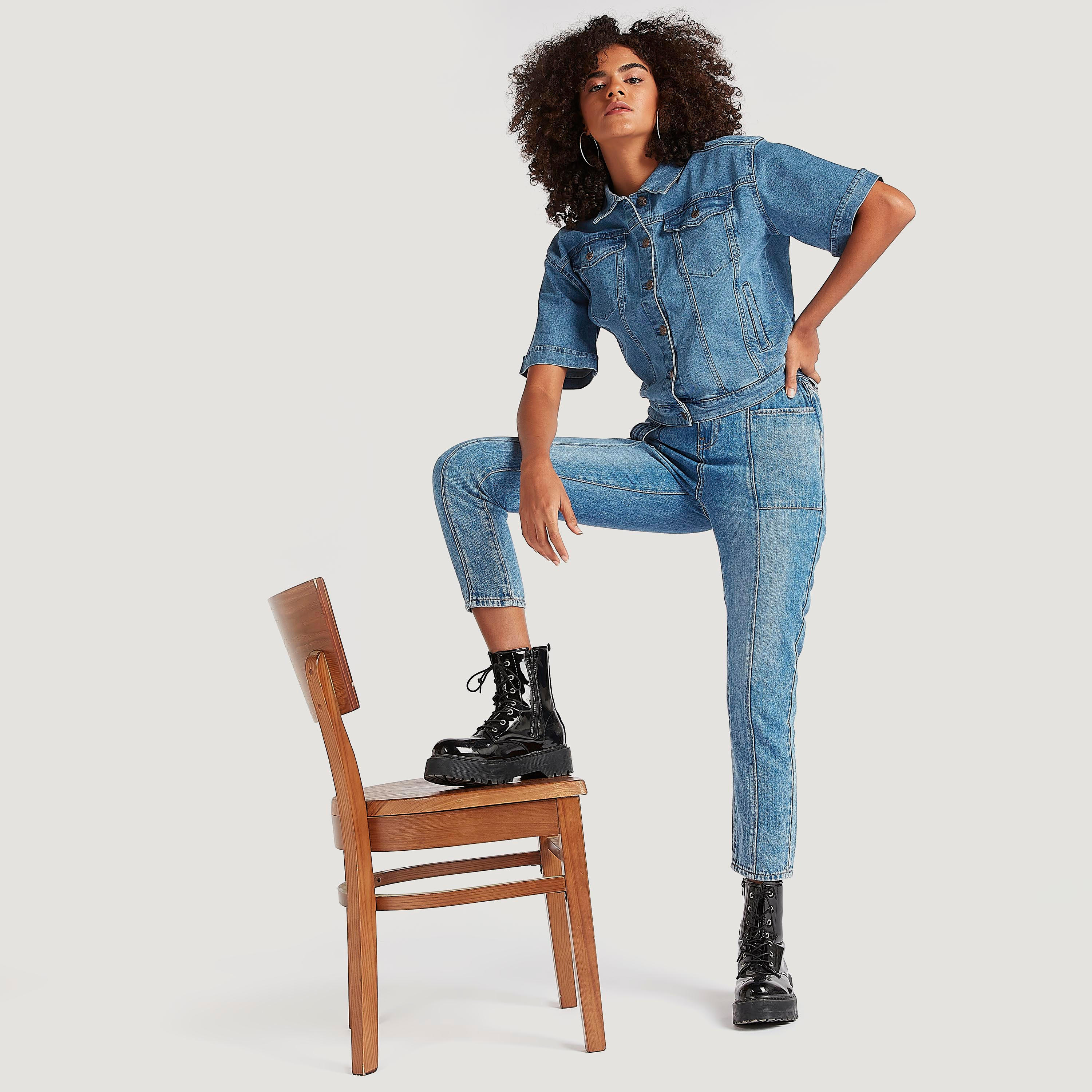 بنطلون جينز سادة بخصر متوسط الارتفاع وجيوب-women-clothing-bottoms-jeans-image-2