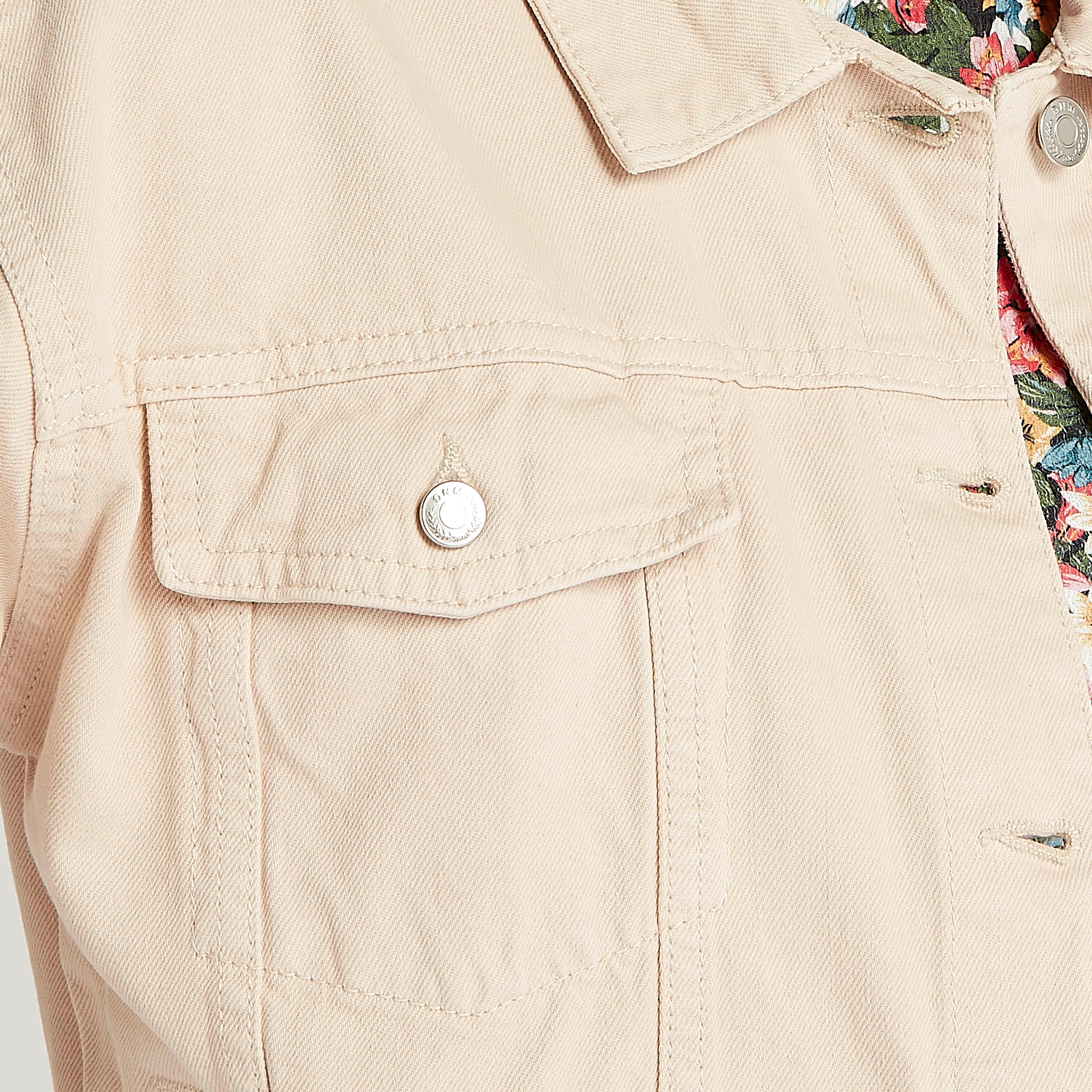 جاكيت دنيم سادة بأكمام قصيرة وجيوب بطيّة وأزرار-women-winterwear-coatsandjackets-jackets-image-1