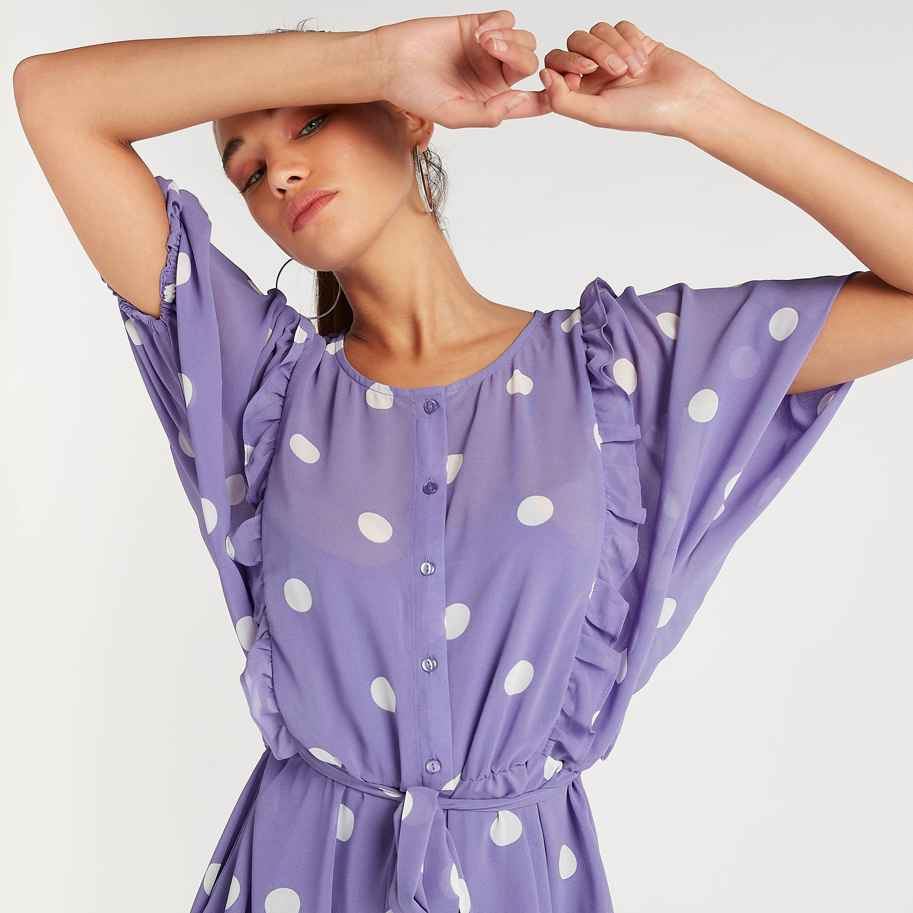 فستان ميدي مقلّم برباط خصر وتفاصيل كشكشة-women-clothing-dresses-image-7