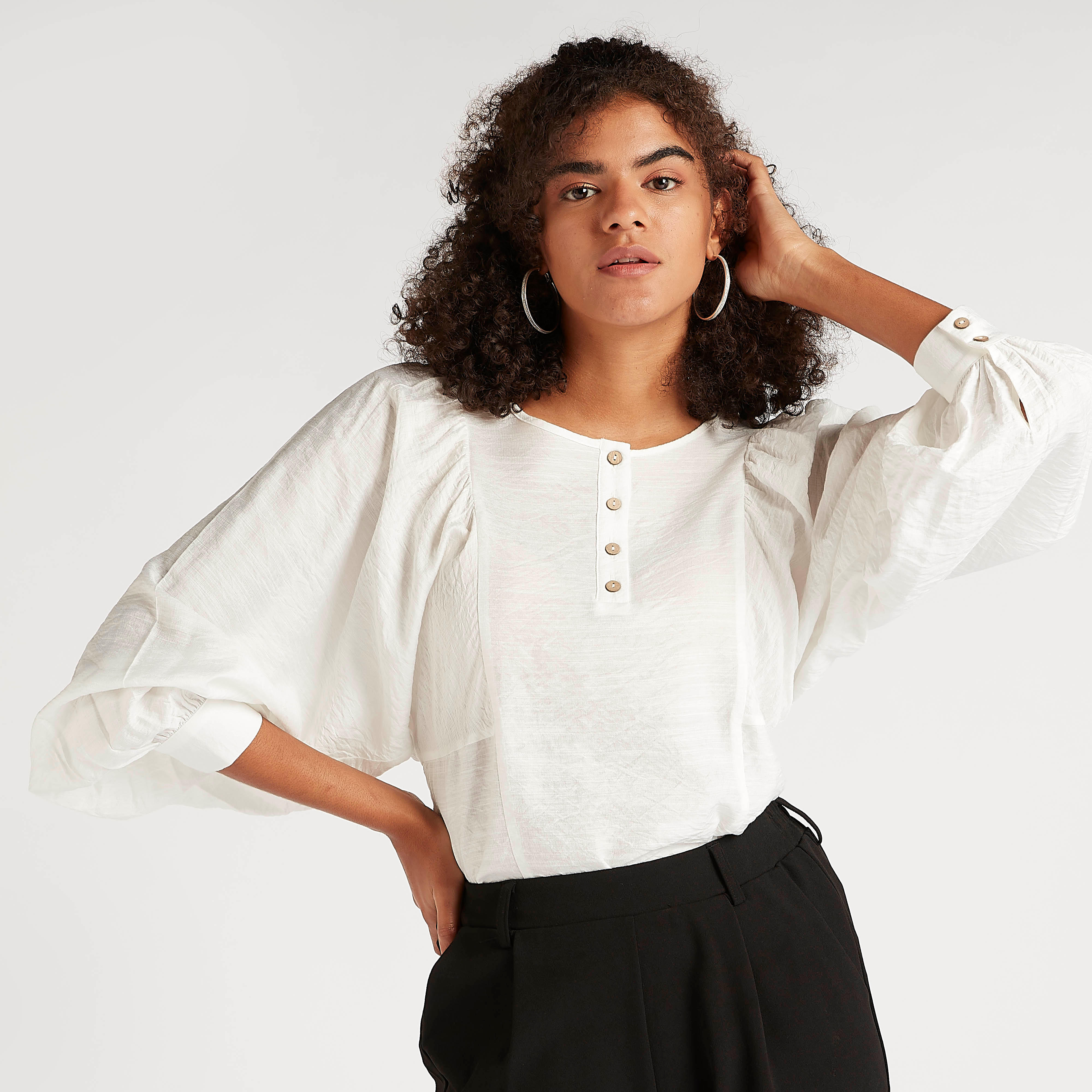 بلوزة بارزة الملمس بياقة هينيلي وأكمام بيشوب-women-clothing-shirtsandblouses-blouses-image-1