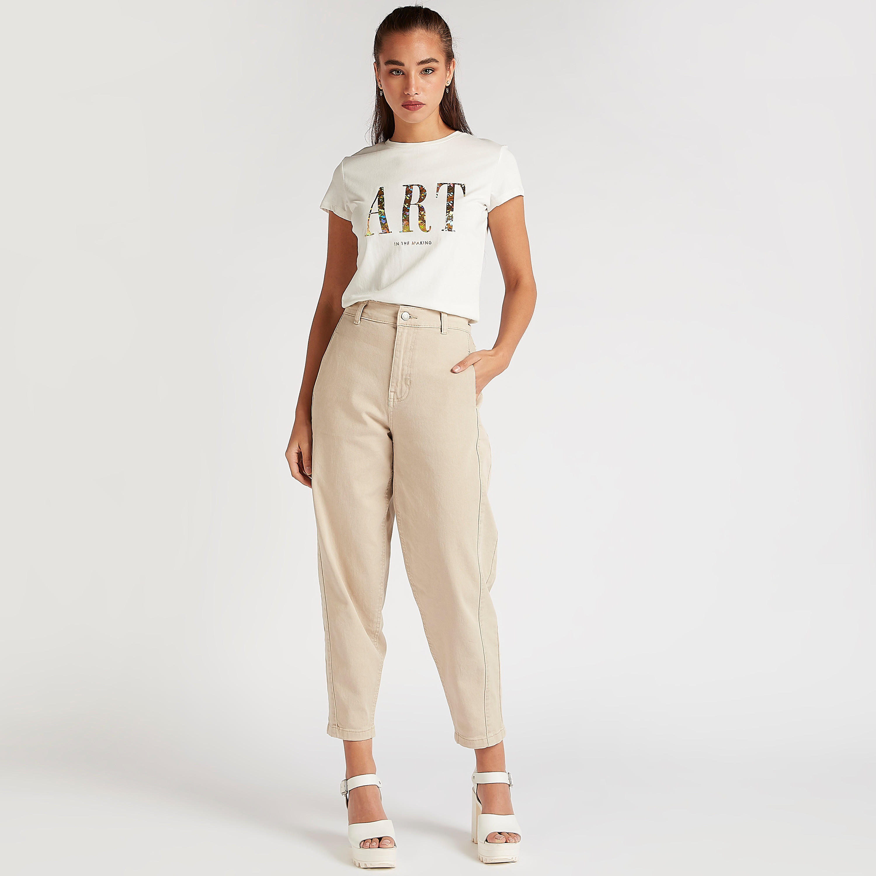 تيشيرت بياقة ضيّقة وأكمام كاب وطبعات-women-clothing-tshirts-image-2