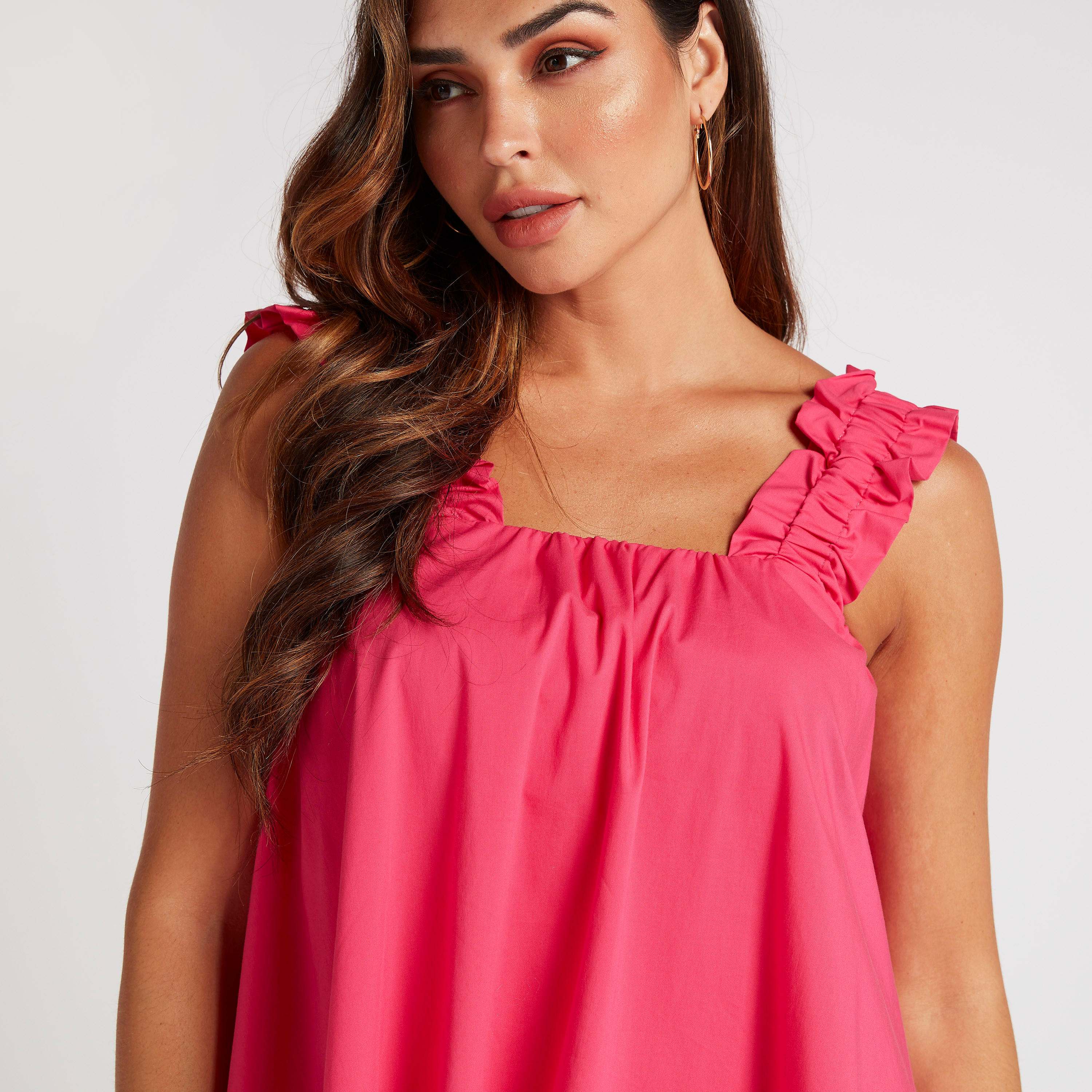 بلوزة  سادة دون أكمام بأحزمة بتفاصيل كشكشة-women-clothing-shirtsandblouses-blouses-image-2