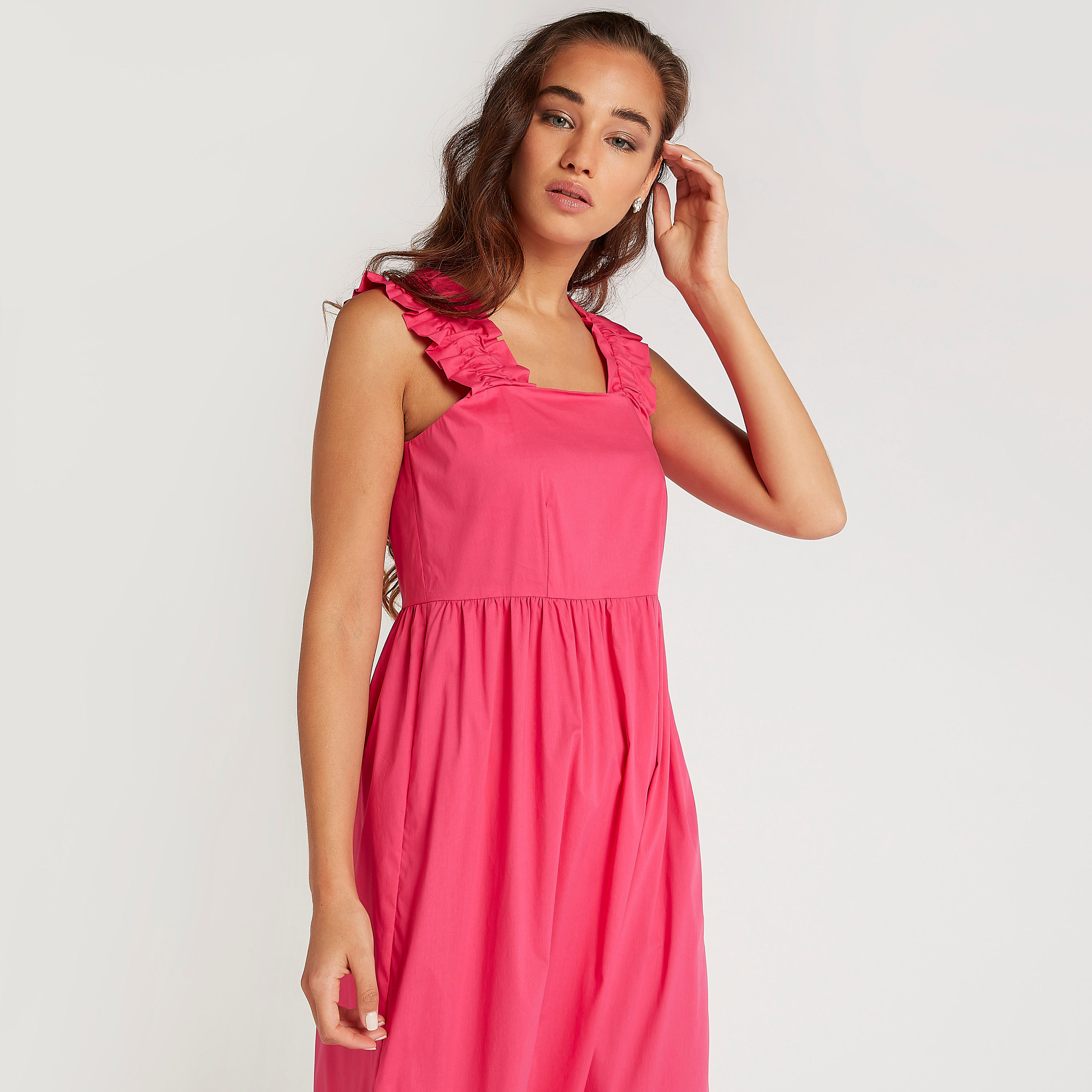 فستان ميدي إيه لاين بارز الملمس بتفاصيل كشكشة وحمّالات كتف-women-clothing-dresses-image-8