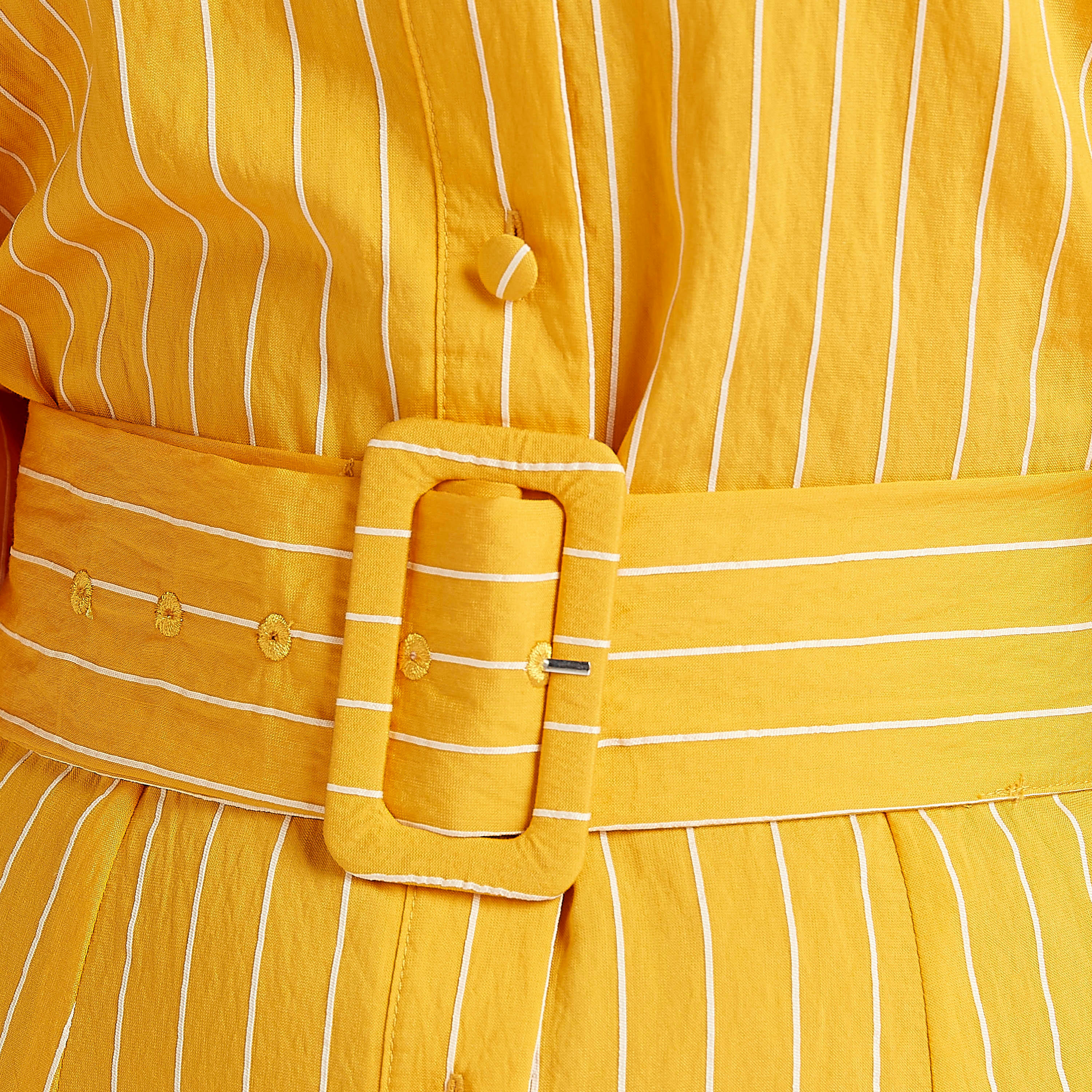 فستان قميص مخطّط قصير بحزام وأكمام قصيرة منفوخة-women-clothing-dresses-image-5