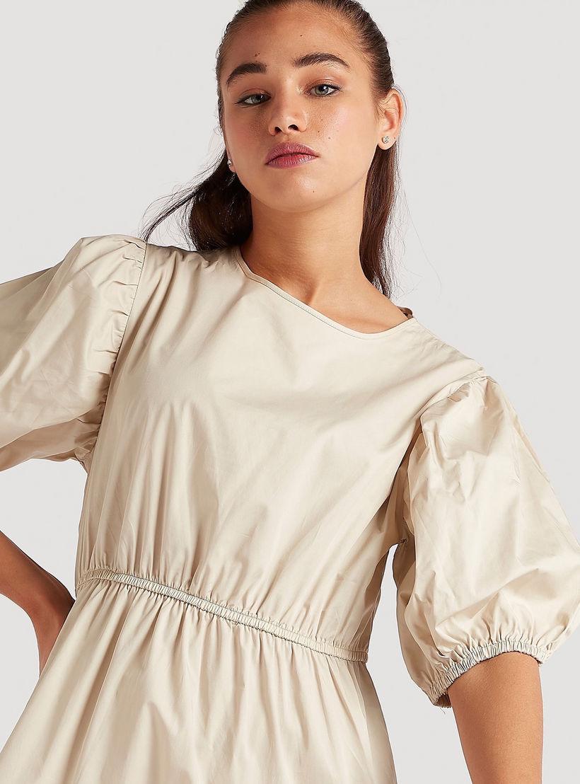 Solid Midi Tiered A-line Dress with Short Puff Sleeves-women-clothing-dresses-image-4
