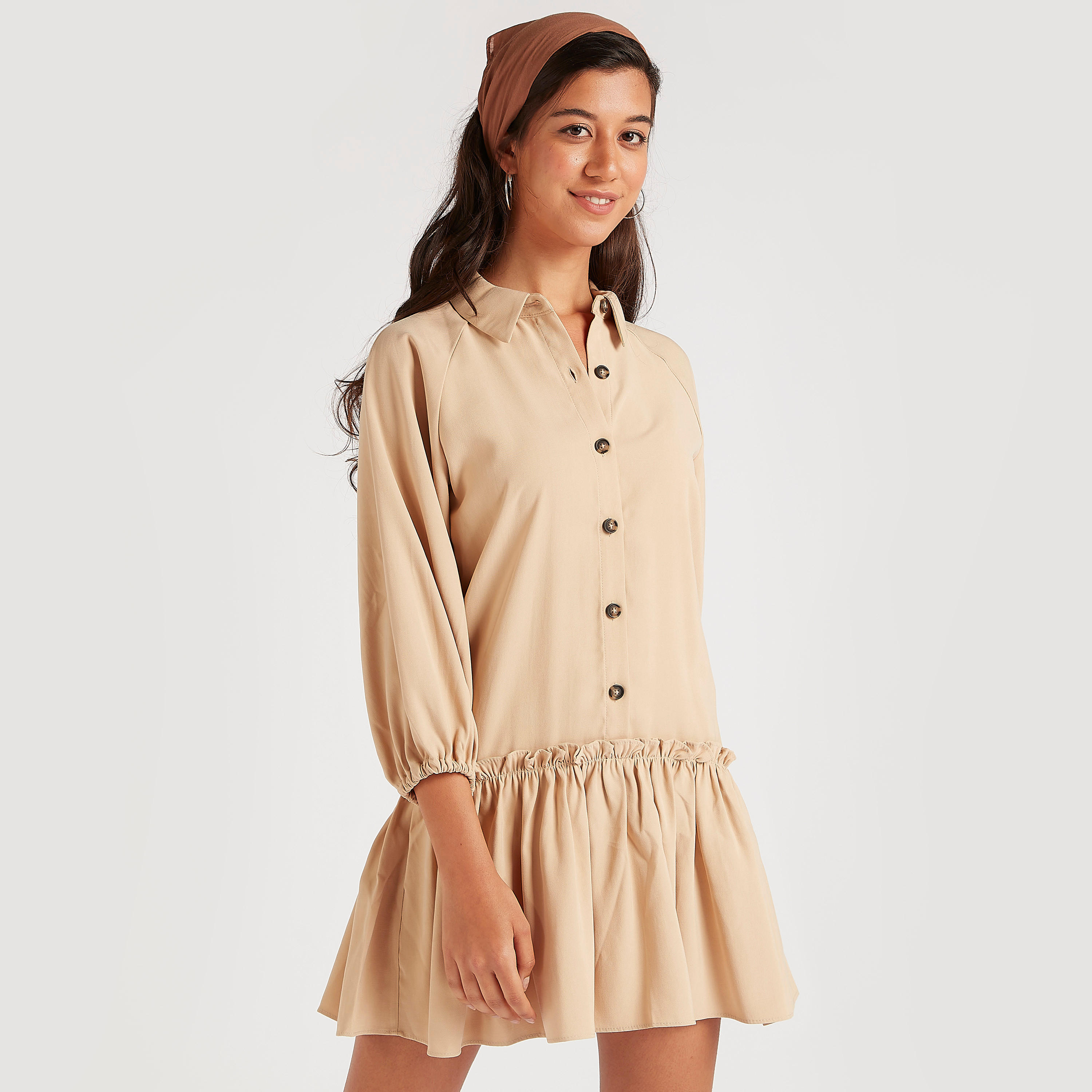 فستان سادة قصير منسدل واسع بياقة عادية وأكمام 3/4-women-clothing-dresses-image-6