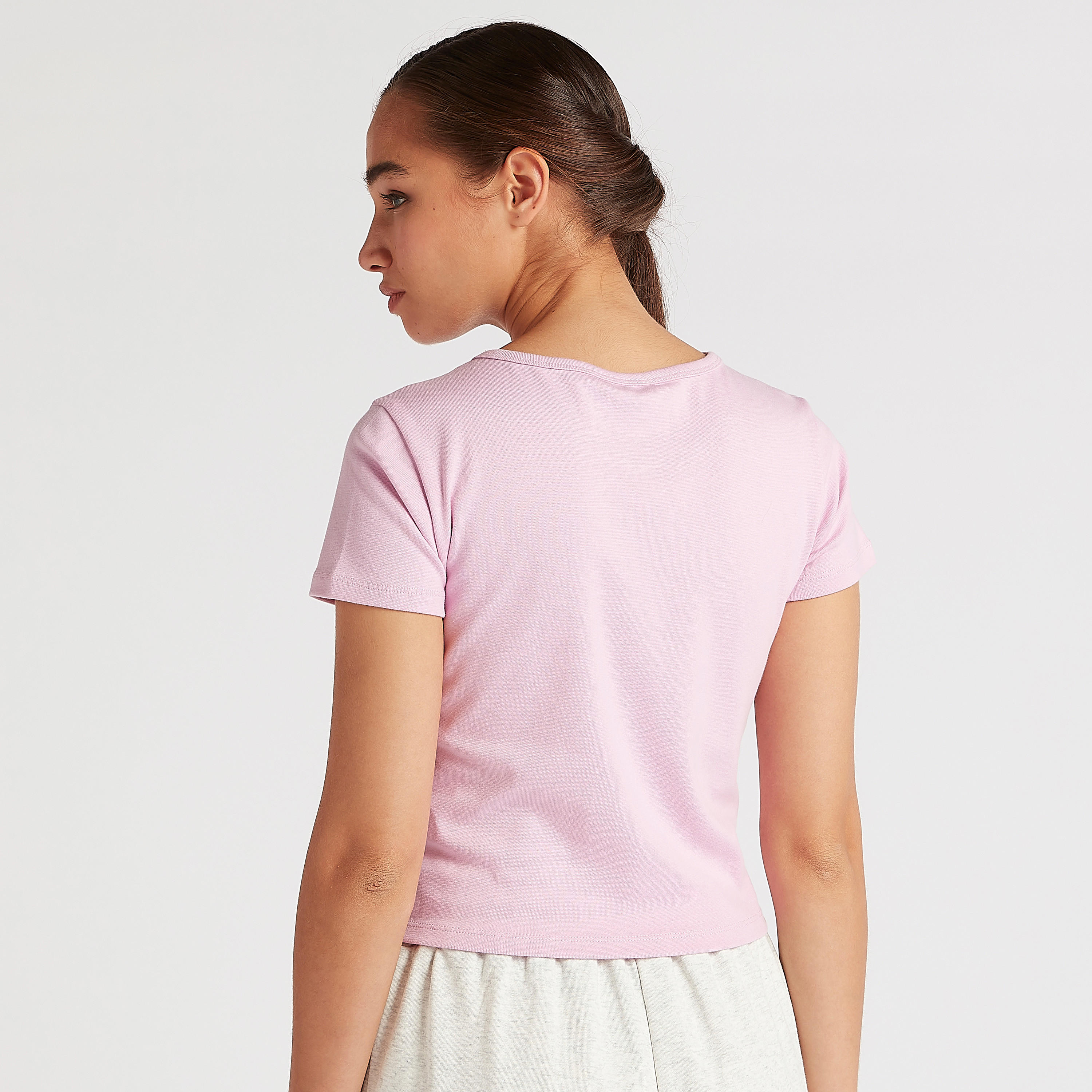 تيشيرت قصير سادة بياقة ضيّقة وأكمام قصيرة-women-clothing-tshirts-image-4