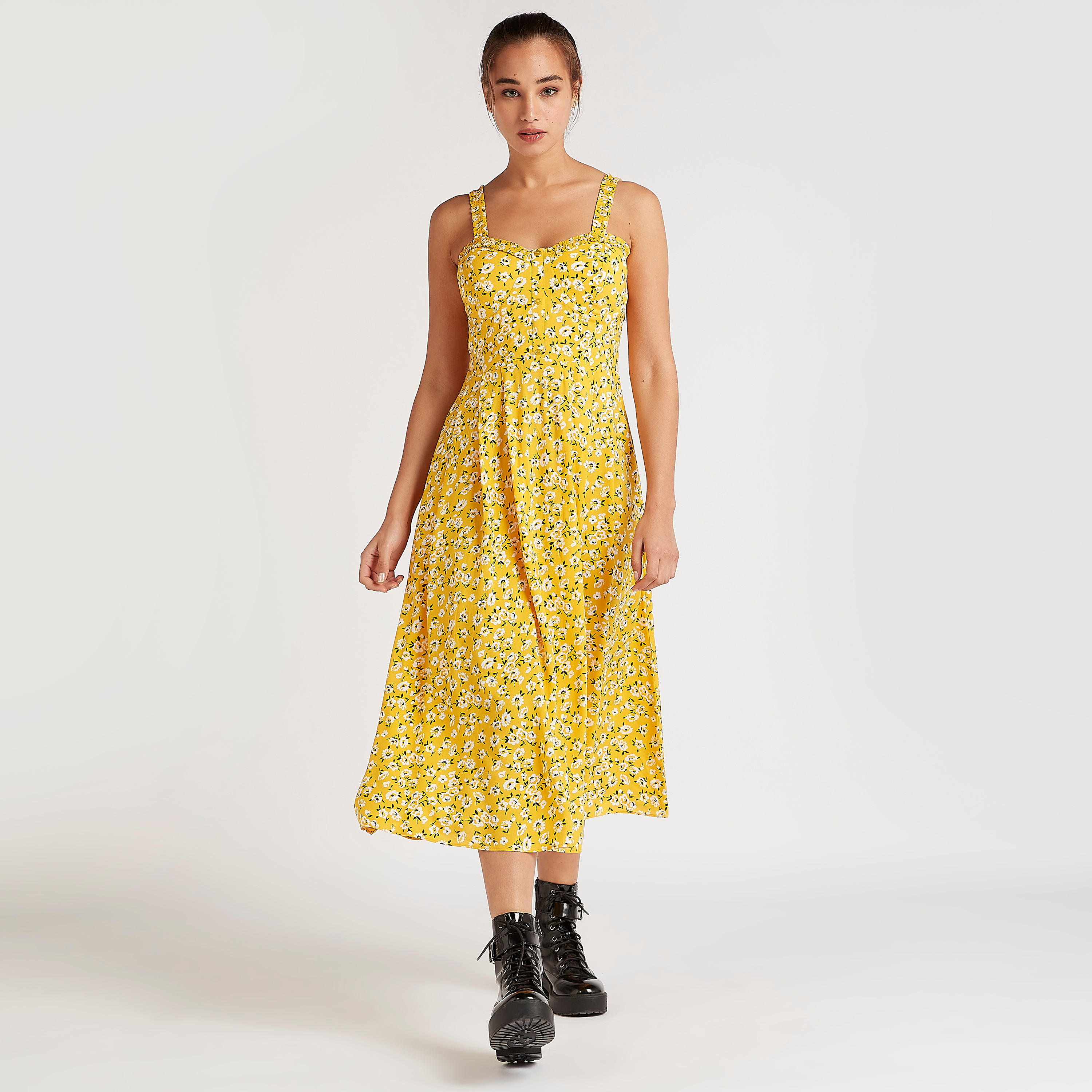 فستان ميدي إيه لاين بطبعات أزهار وظهر مطرّز-women-clothing-dresses-image-1