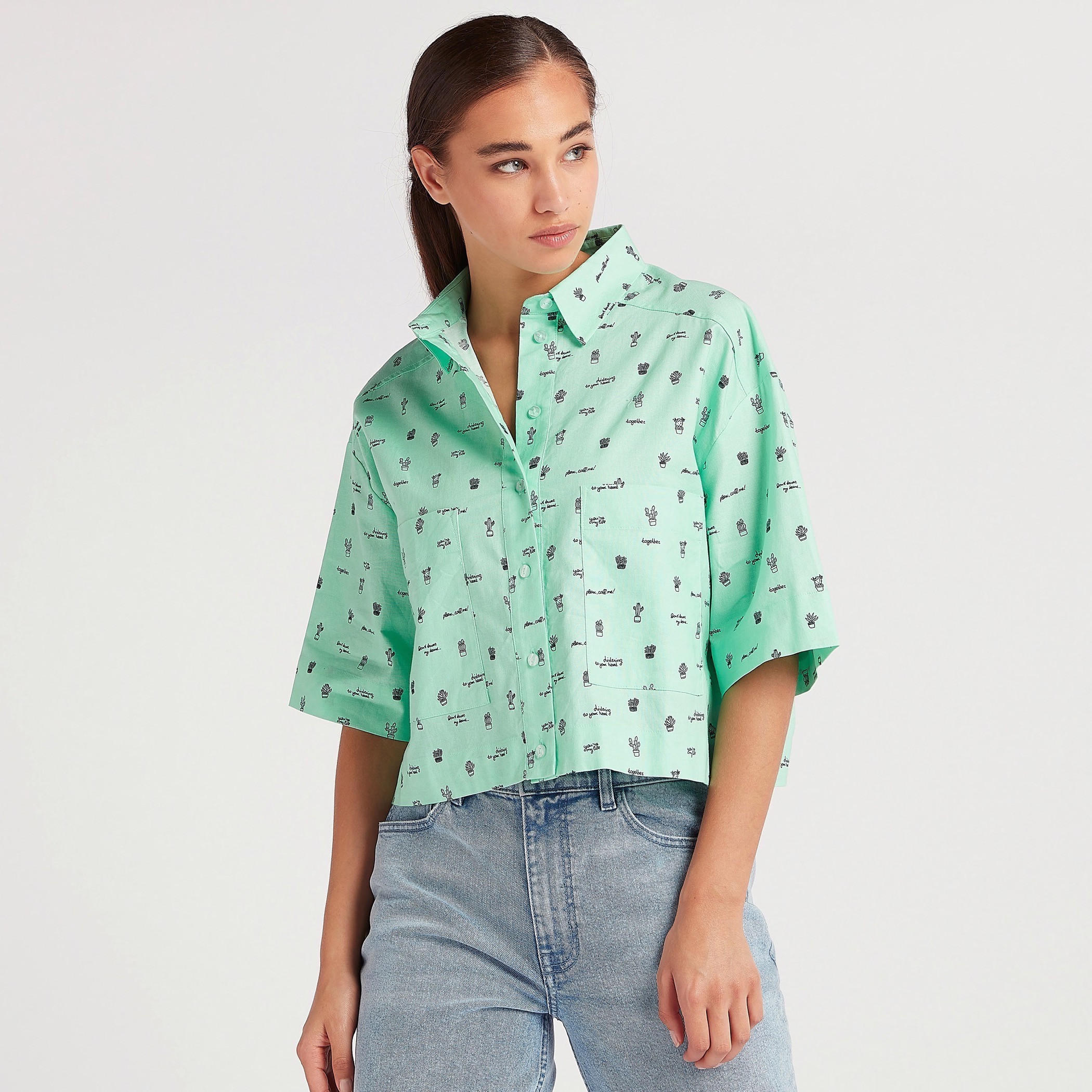 قميص قصير بأكمام 3/4 وياقة عادية وطبعات-women-clothing-shirtsandblouses-shirts-image-1