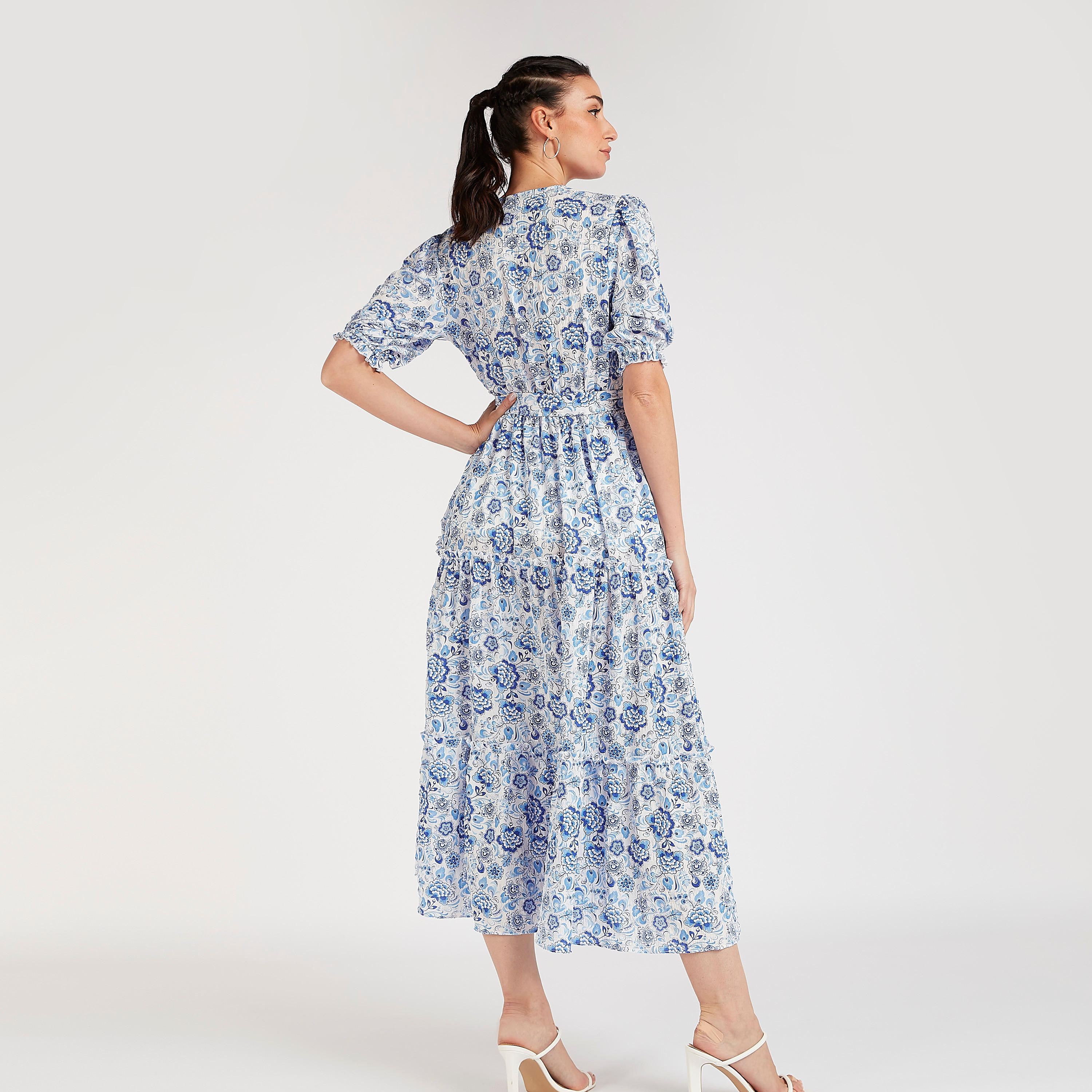 فستان ملفوف ميدي بطبعات أزهار وأكمام قصيرة منفوخة-women-clothing-dresses-image-4