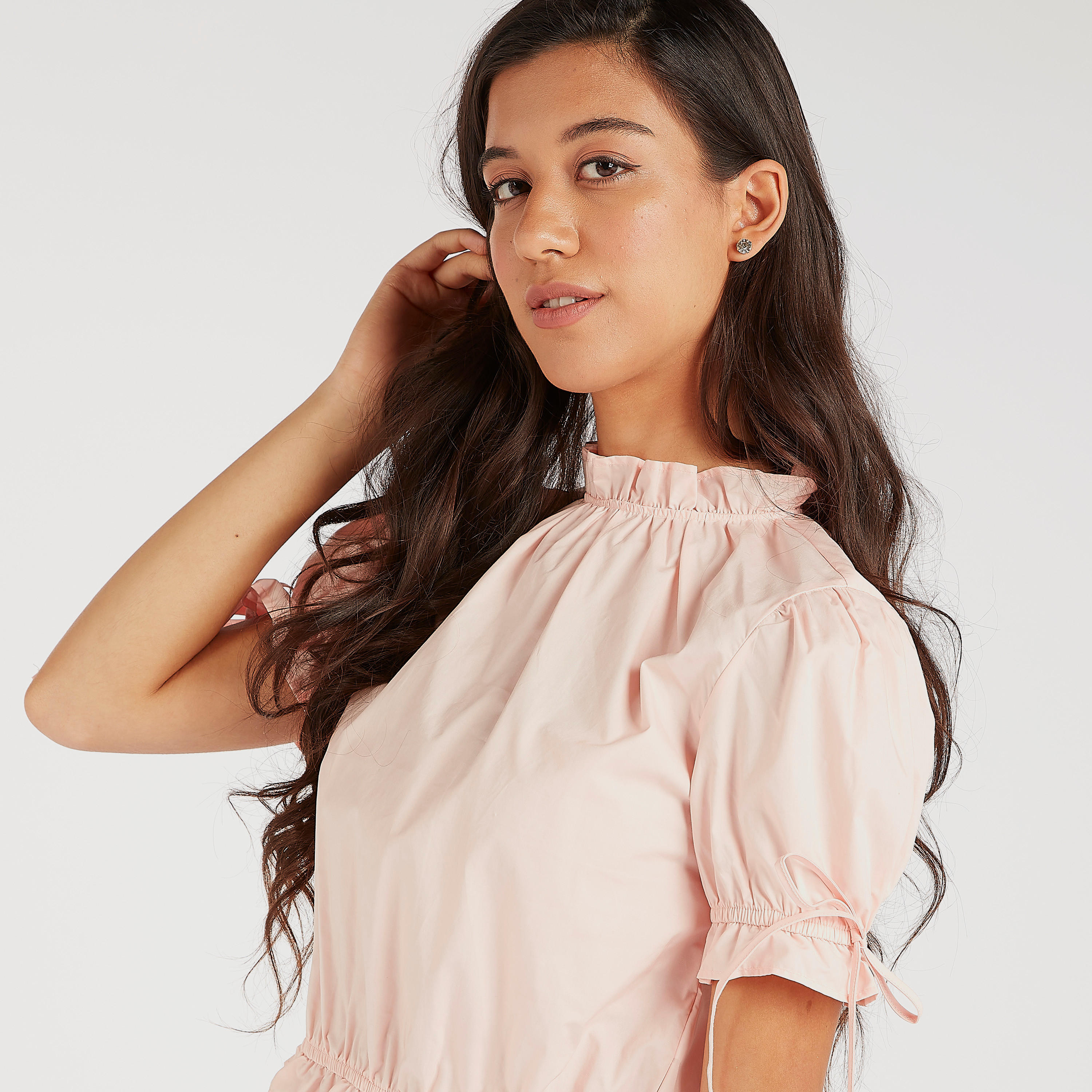 بلوزة سادة بياقة عالية وأكمام قصيرة وأربطة-women-clothing-shirtsandblouses-blouses-image-6